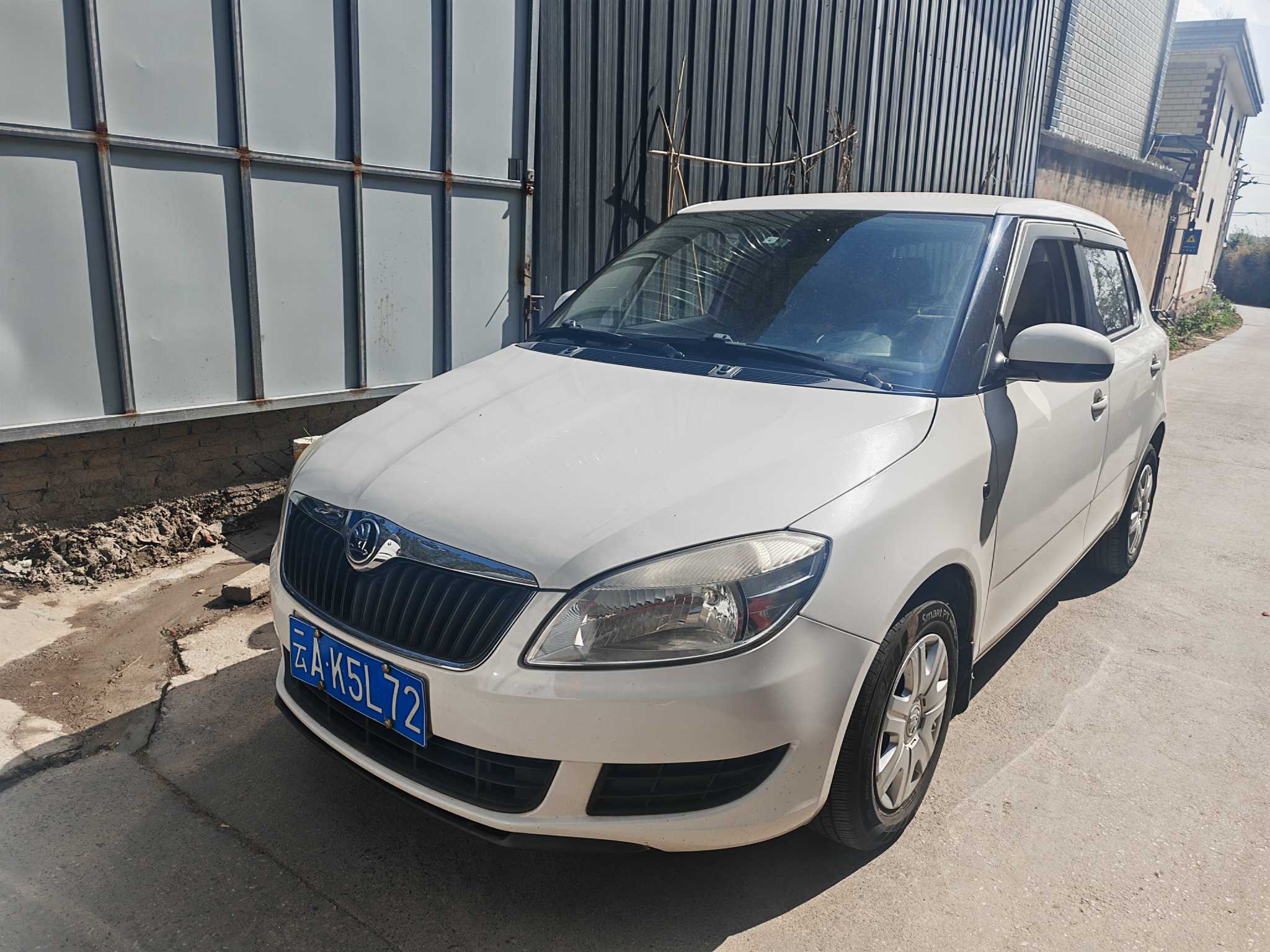 Skoda Fabia 2014 изображение автомобиля 