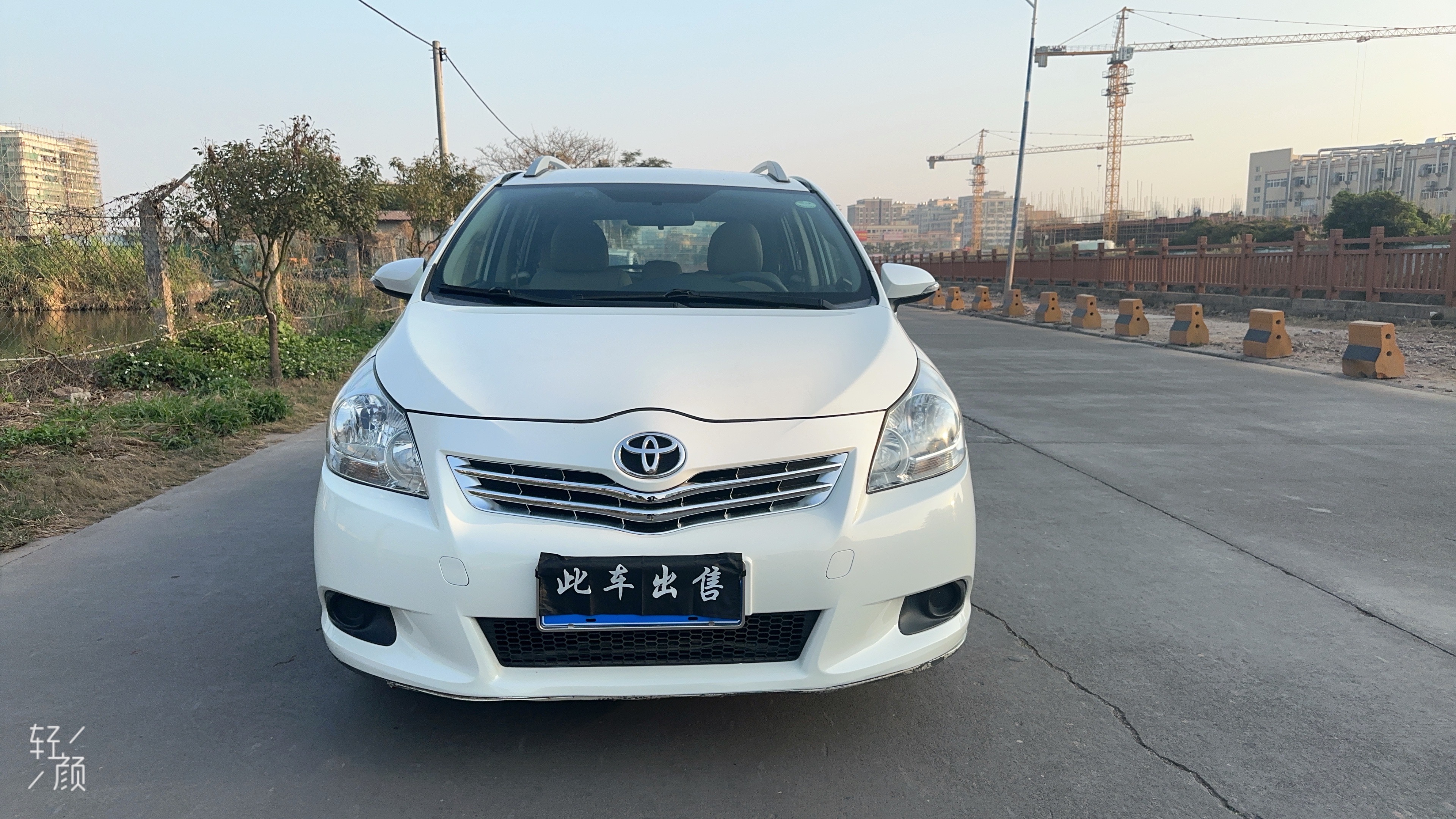 Toyota Verso 2013 car image 