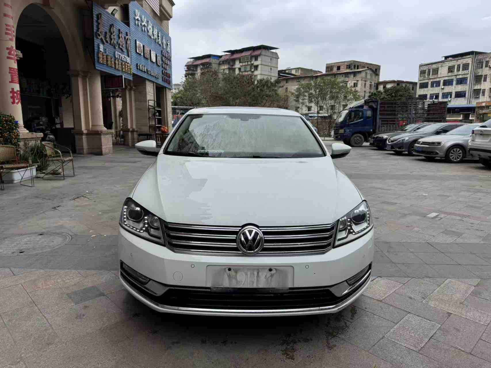 Volkswagen Magotan 2014 Volkswagen Magotan 2014 car image