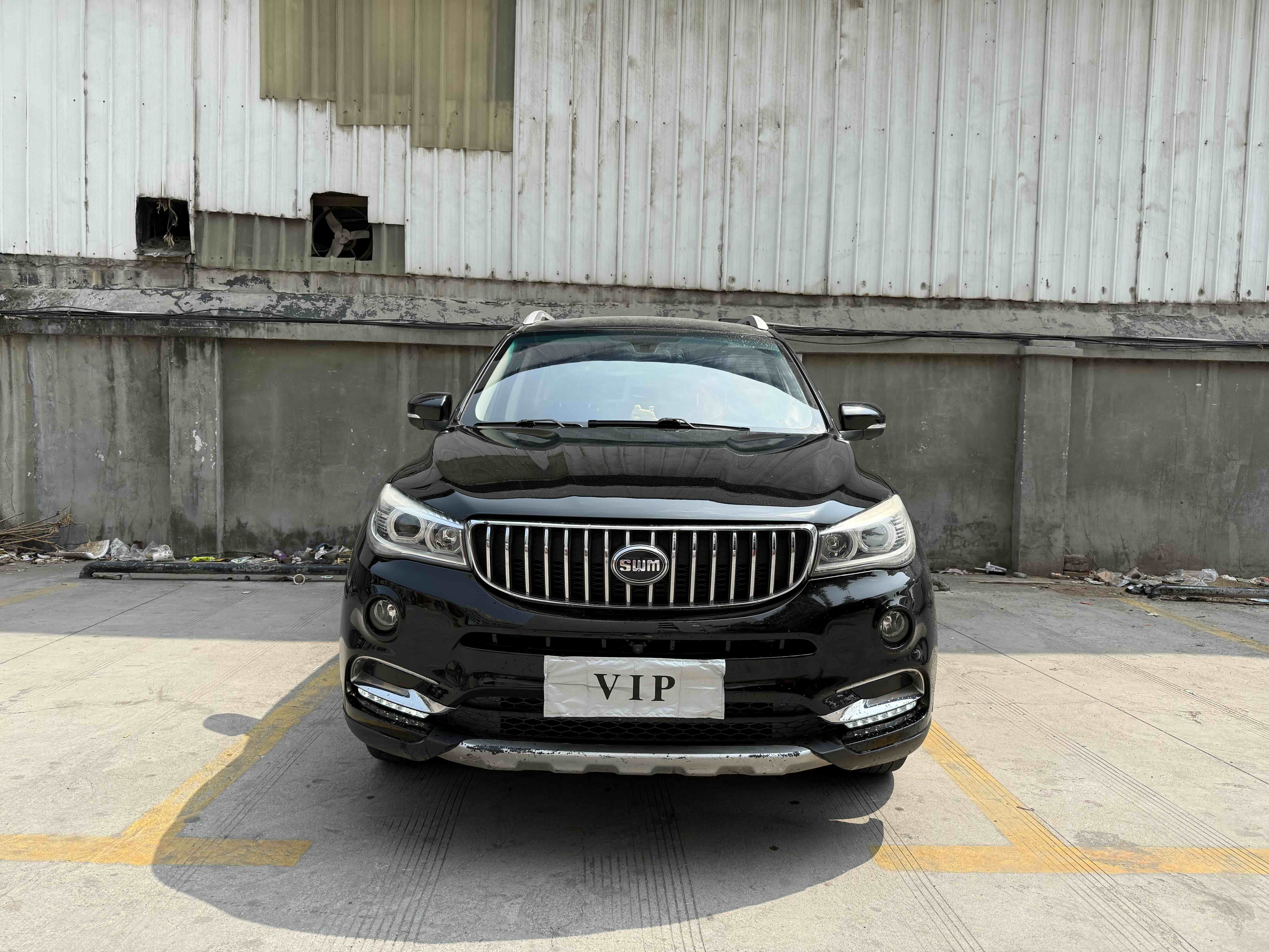 SWM X7 2017 汽车图片 