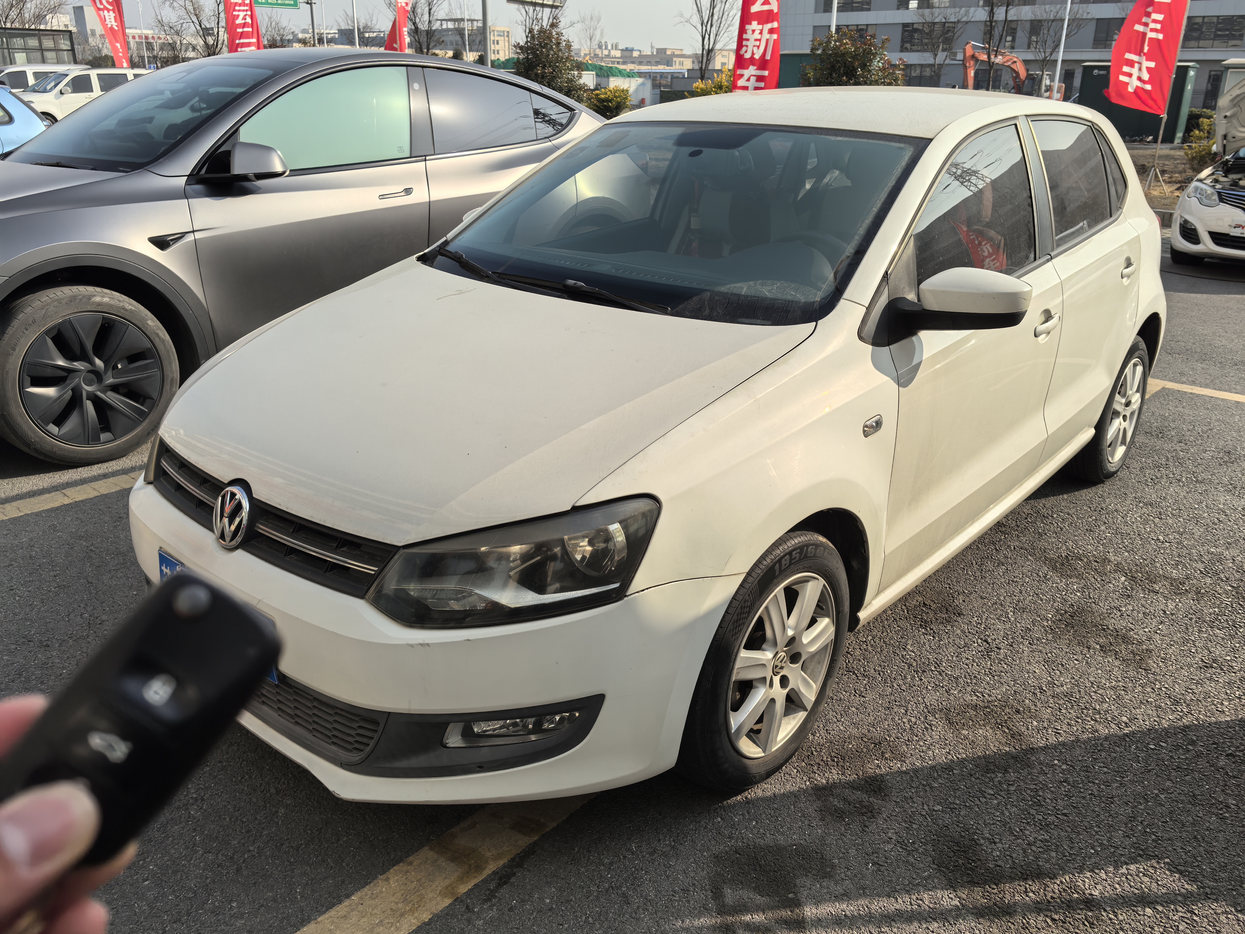 Polo 2013 car image 