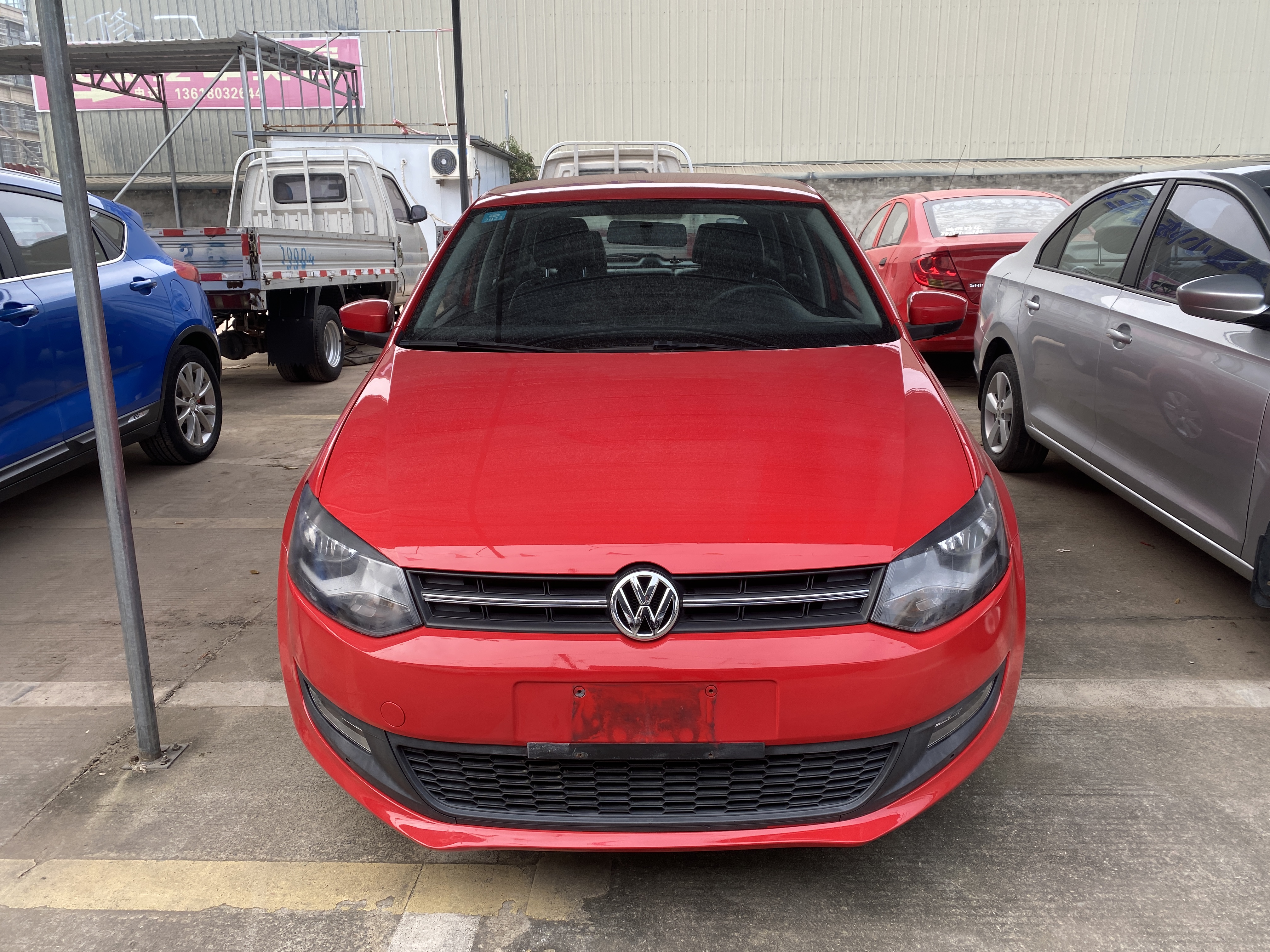 Volkswagen Polo 2014 car image 