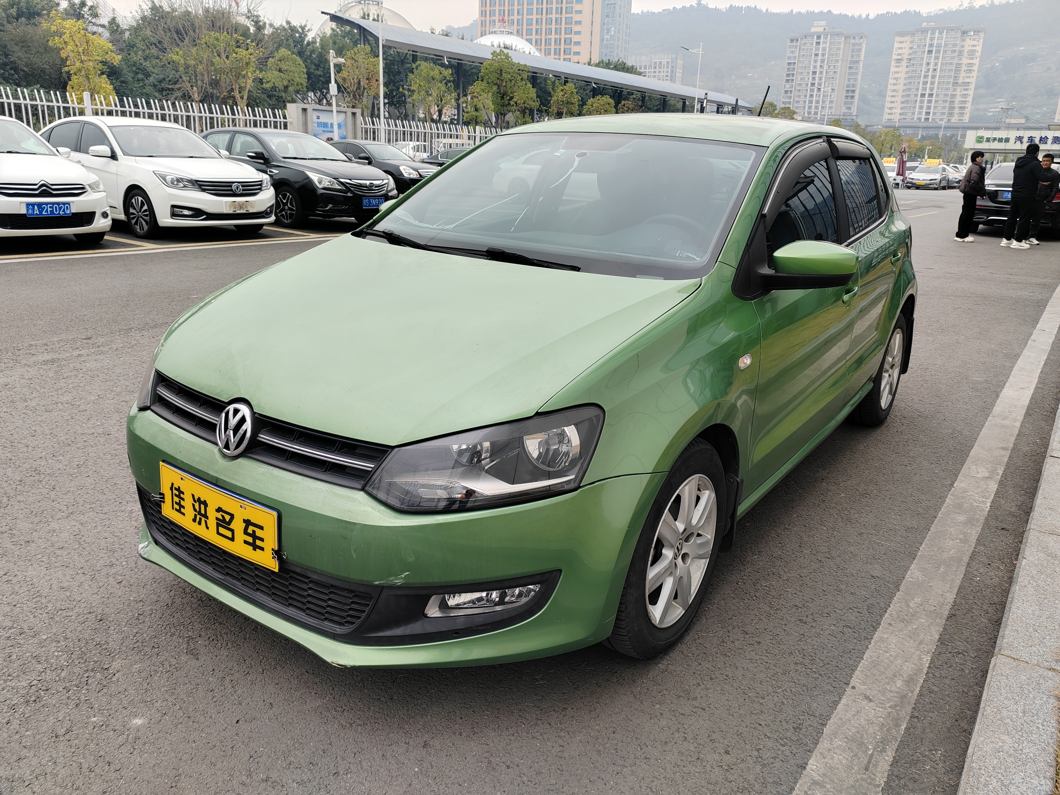 Polo 2013 Polo 2013 car image