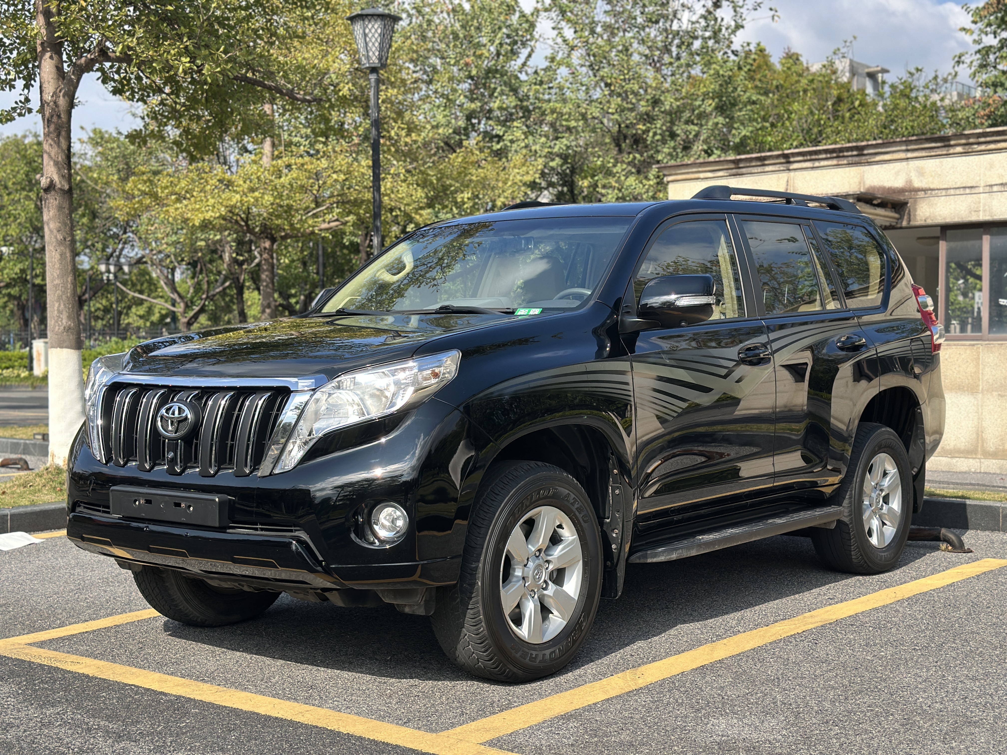Toyota Prado (Imported) 2015 Toyota Prado (Imported) 2015 car image
