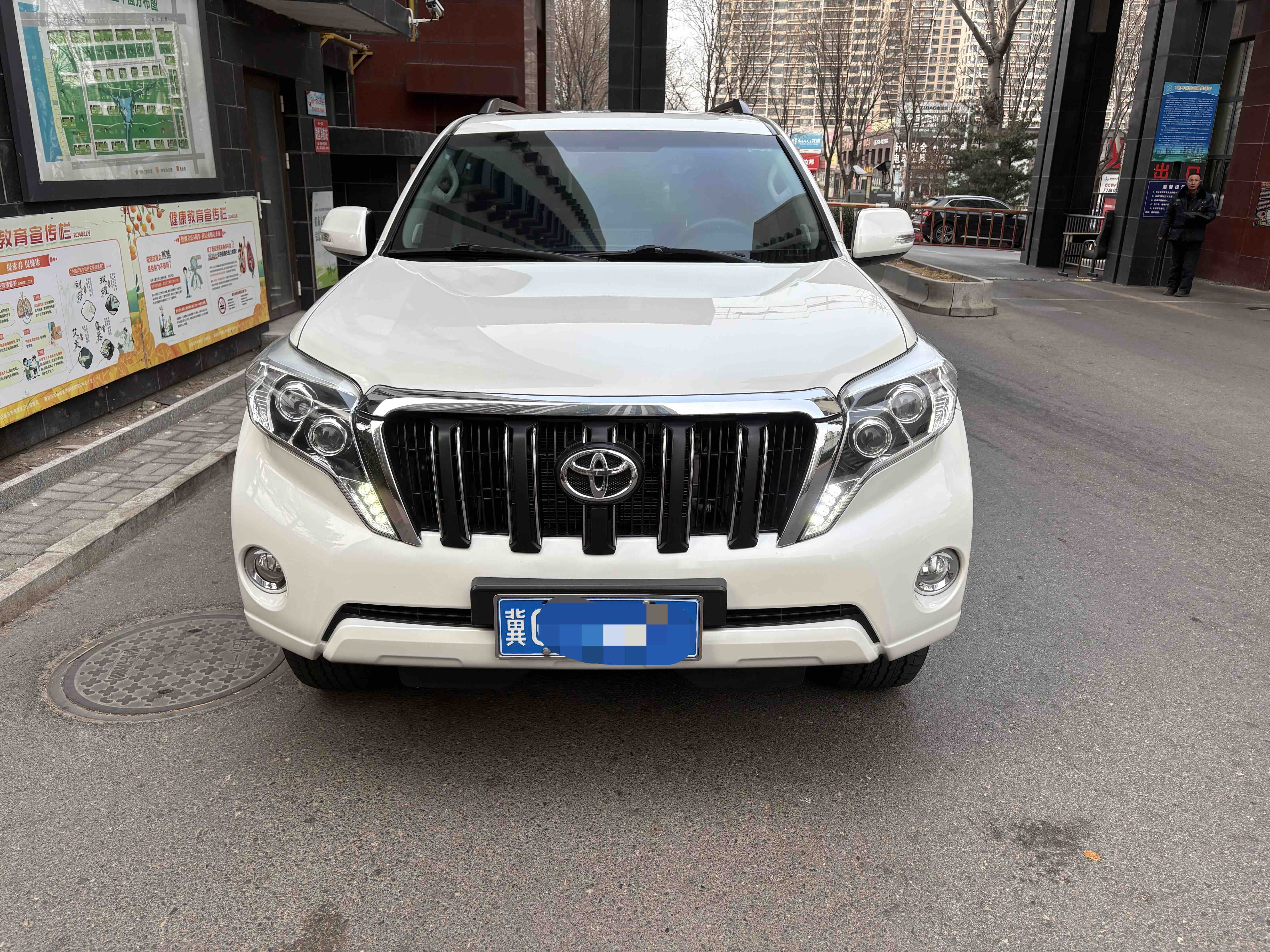 Toyota Prado (Imported) 2014 Toyota Prado (Imported) 2014 car image