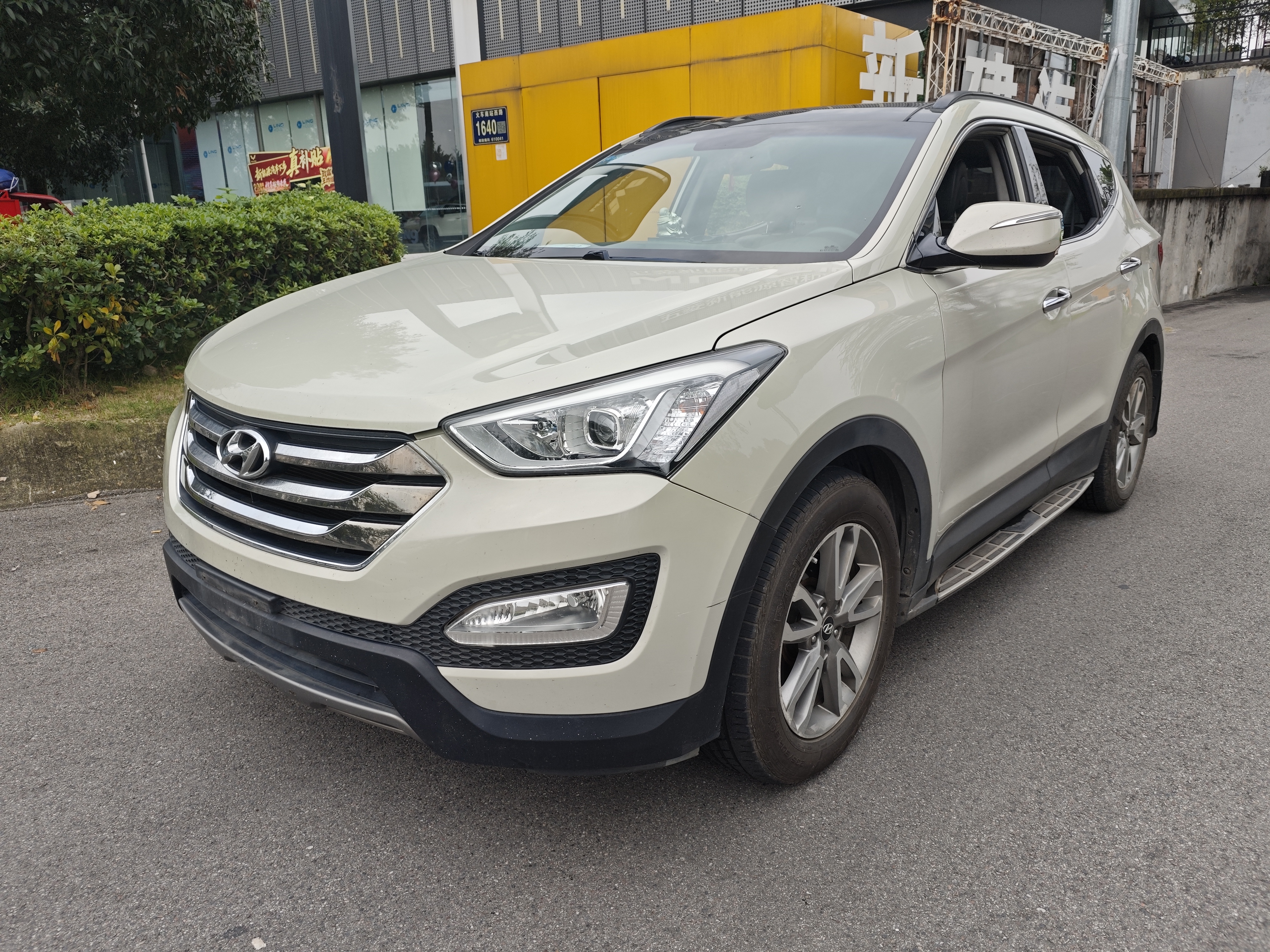 Hyundai Santa Fe (Imported) 2013 Hyundai Santa Fe (Imported) 2013 car image