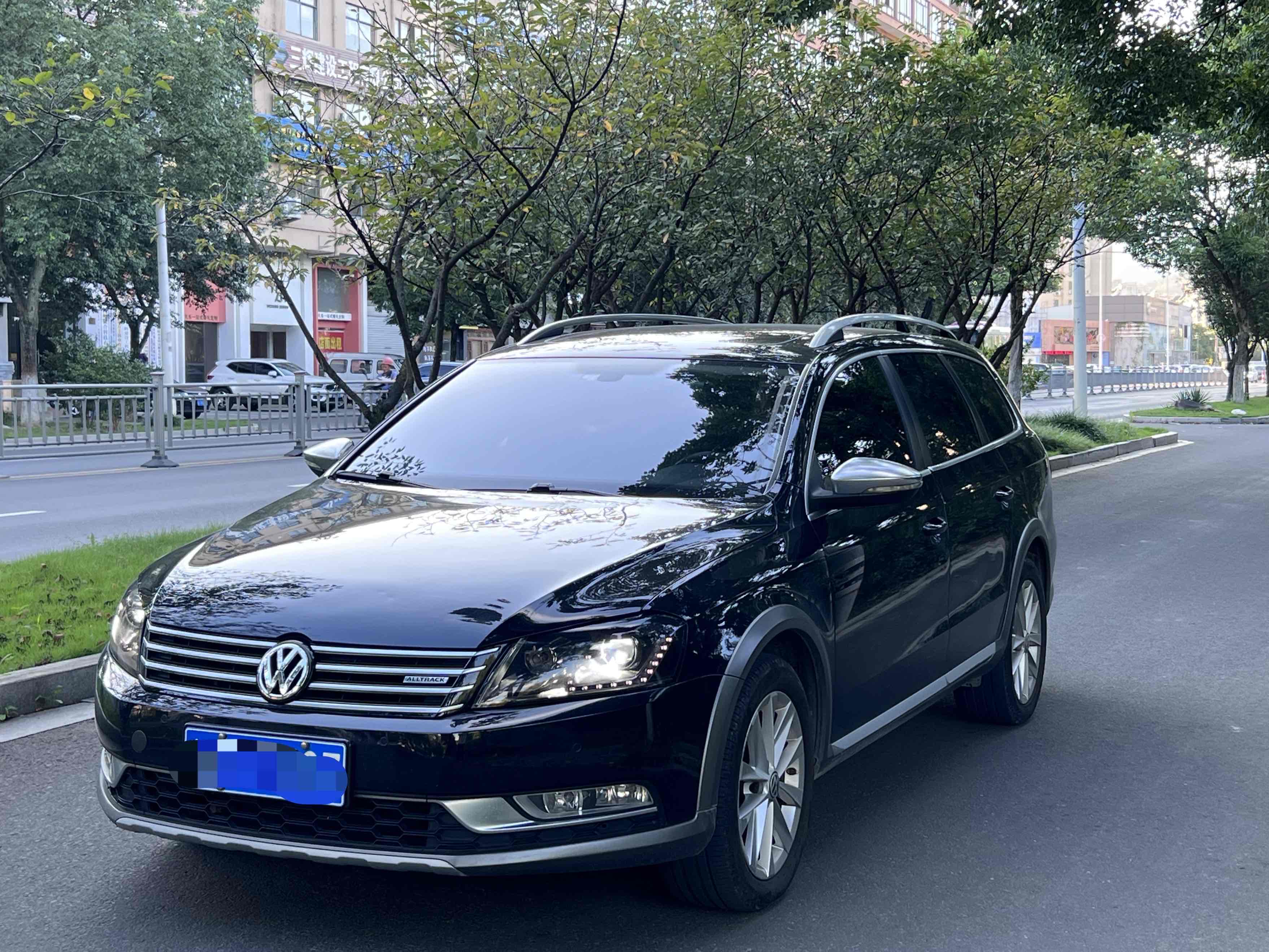 Volkswagen Magotan (Imported) 2013 car image 