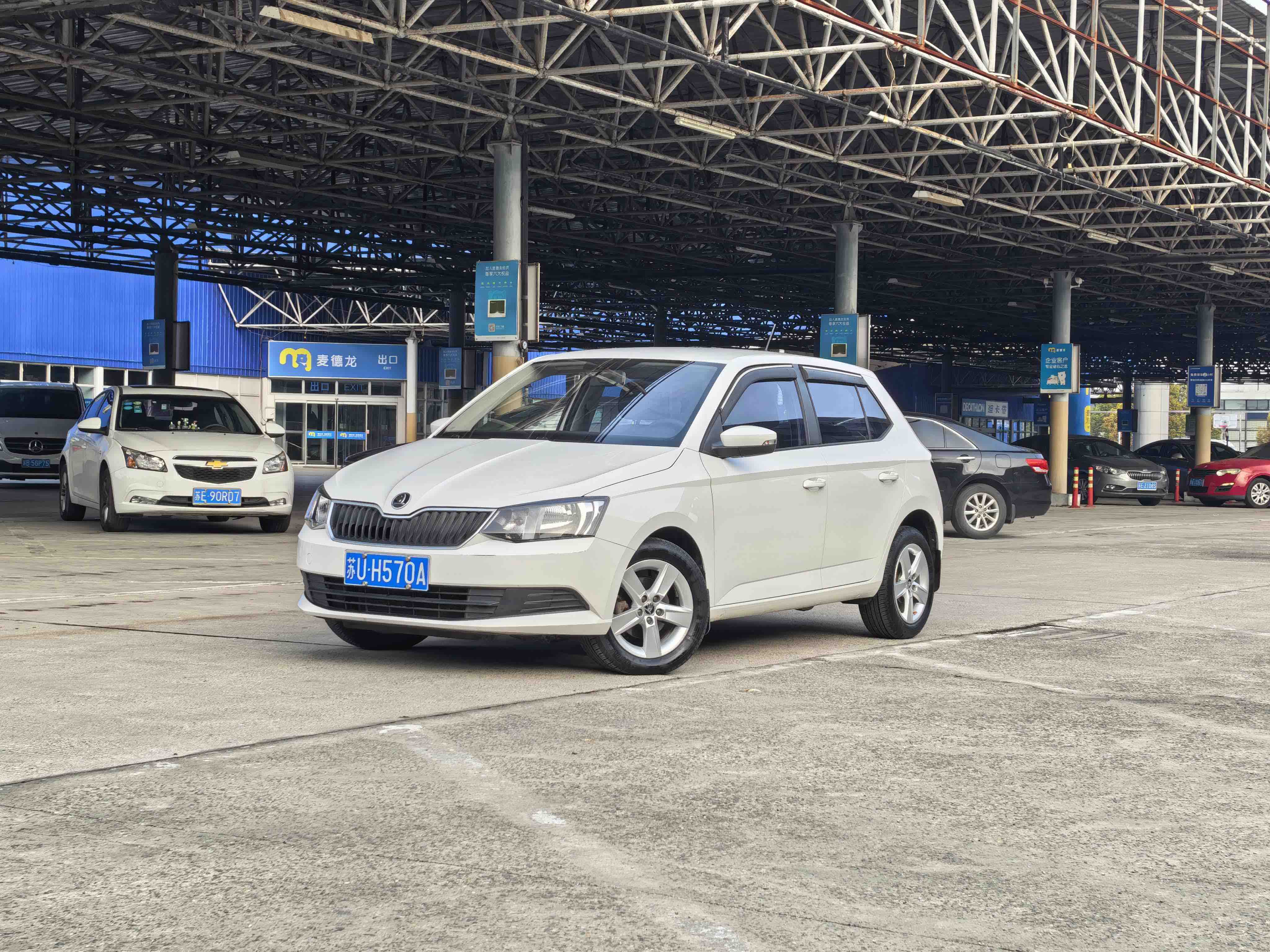 Skoda Fabia 2018 Skoda Fabia 2018 car image
