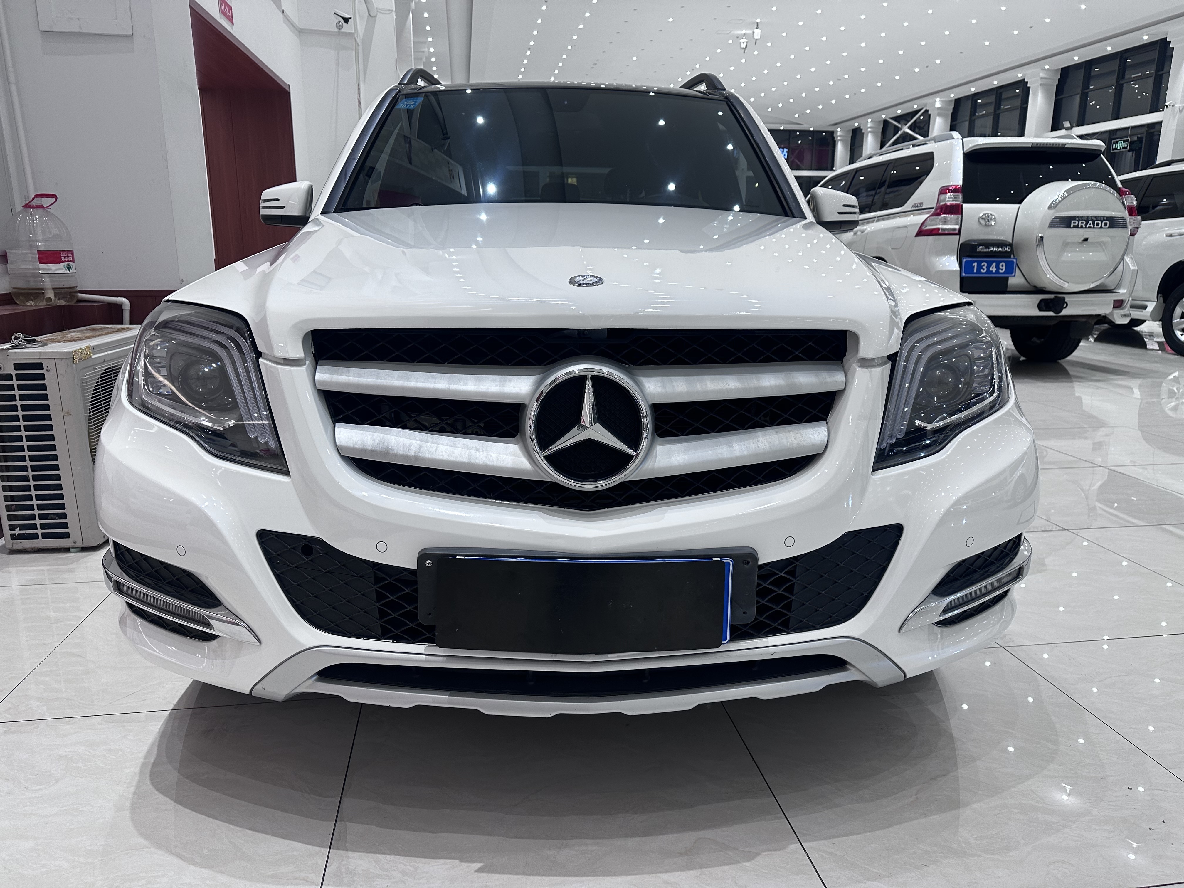 Mercedes-Benz GLK Class 2014 Mercedes-Benz GLK Class 2014 car image