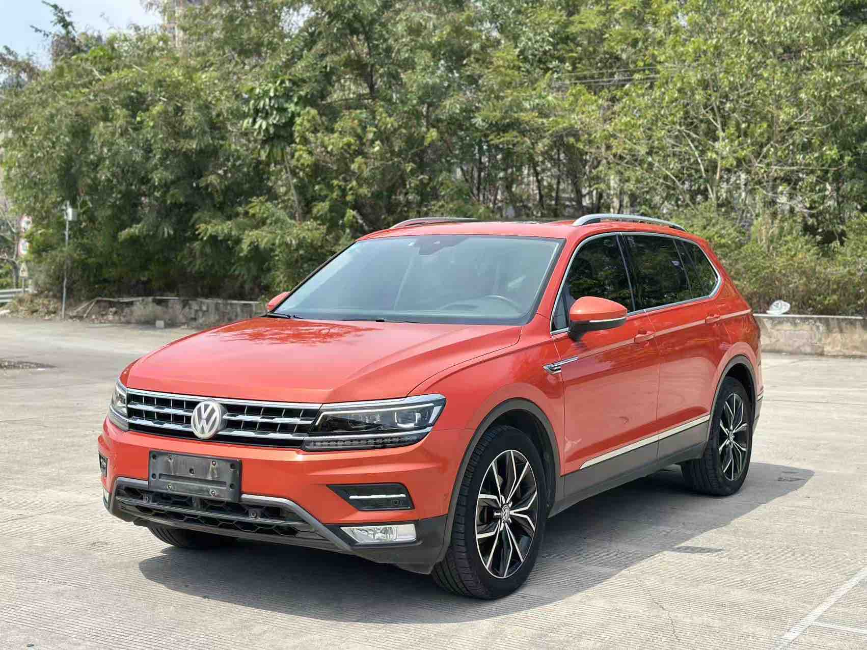 Volkswagen Tiguan L 2017 car image 