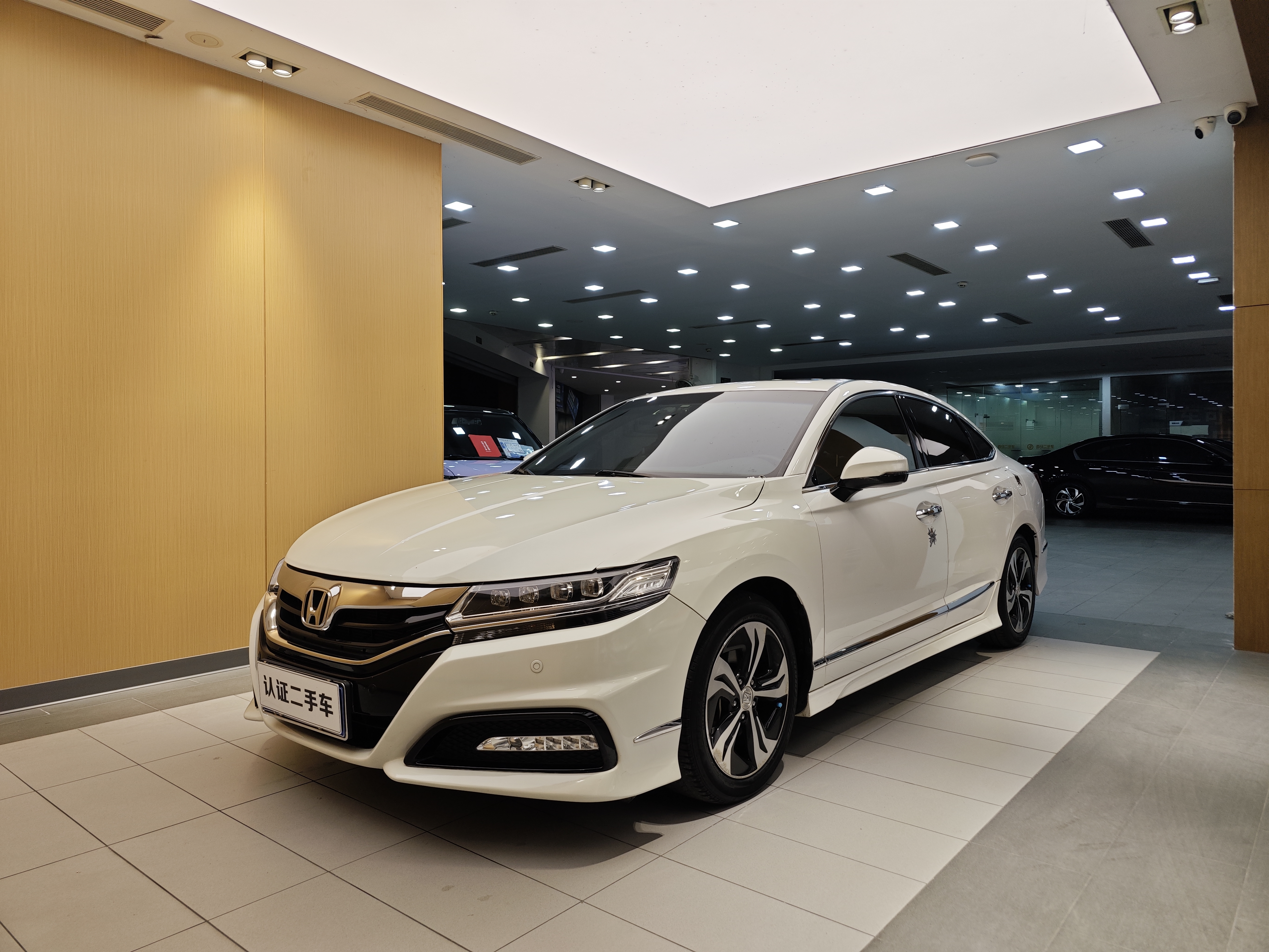 Honda Spirior 2017 car image 