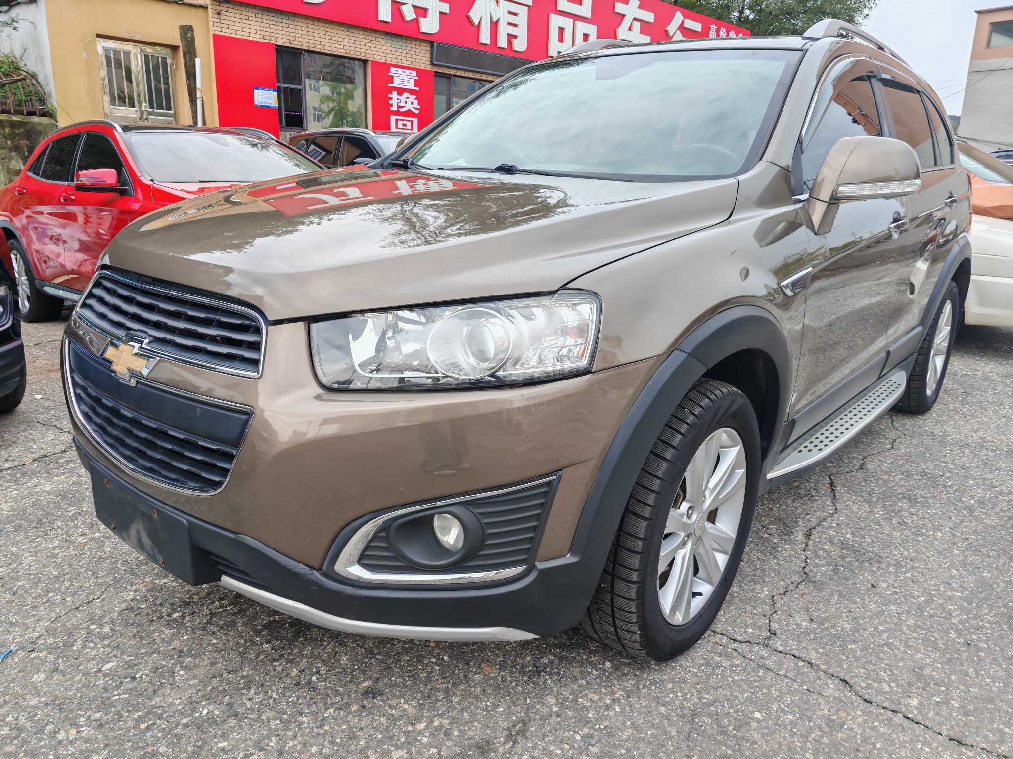 Chevrolet Captiva 2017 car image 