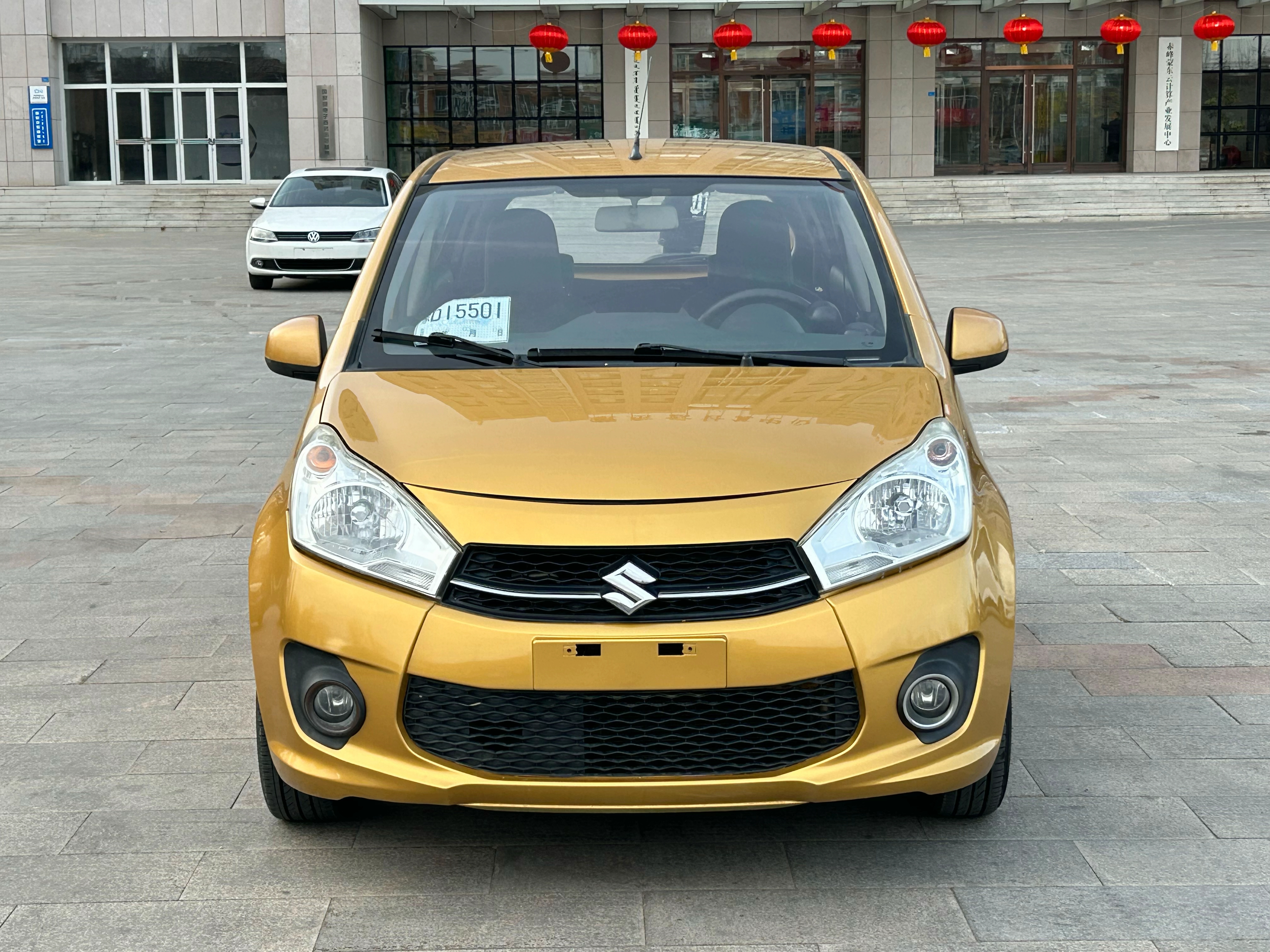 Suzuki Alto 2013 image de voiture 