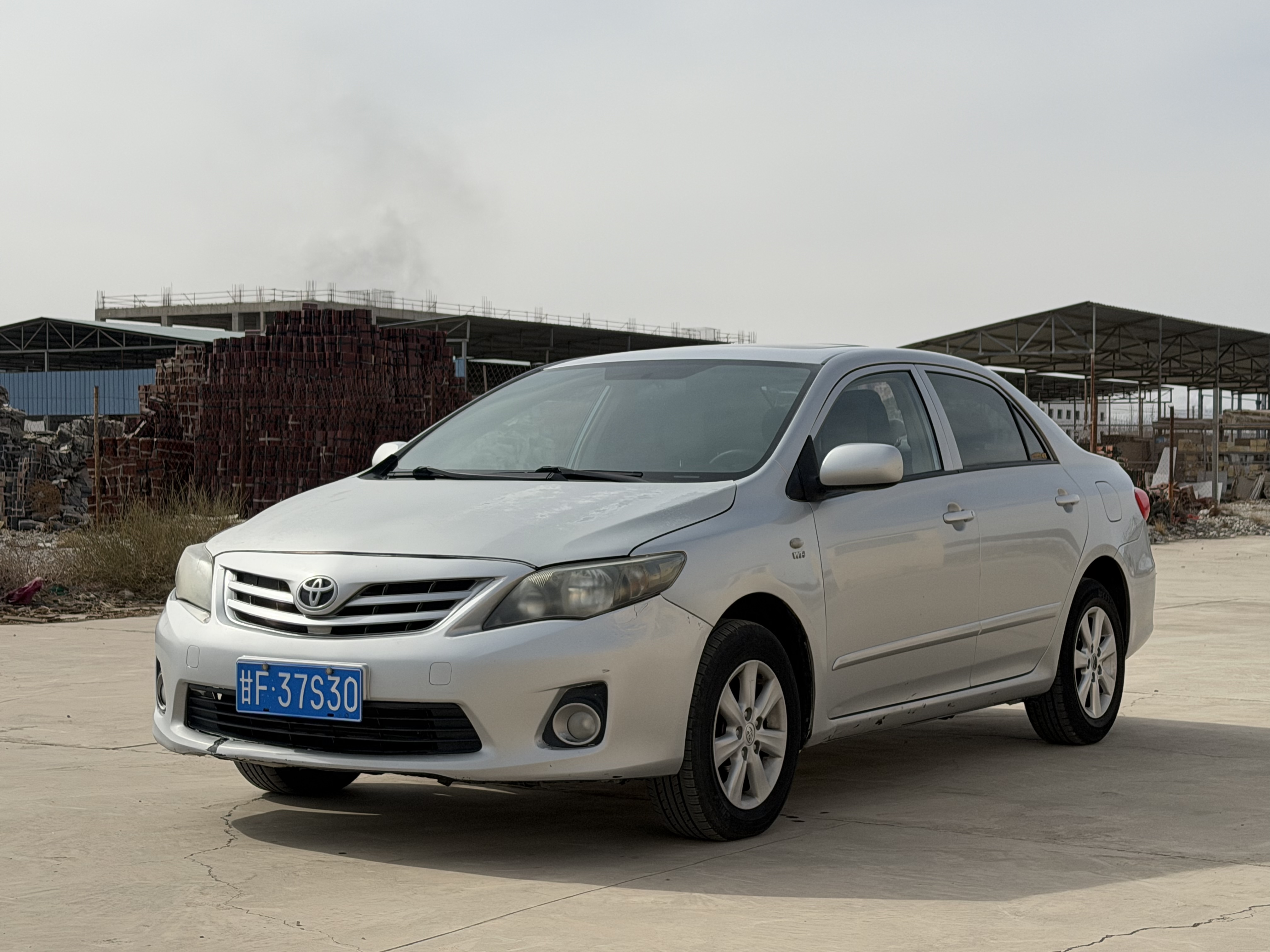 Toyota Corolla 2013 Toyota Corolla 2013 car image
