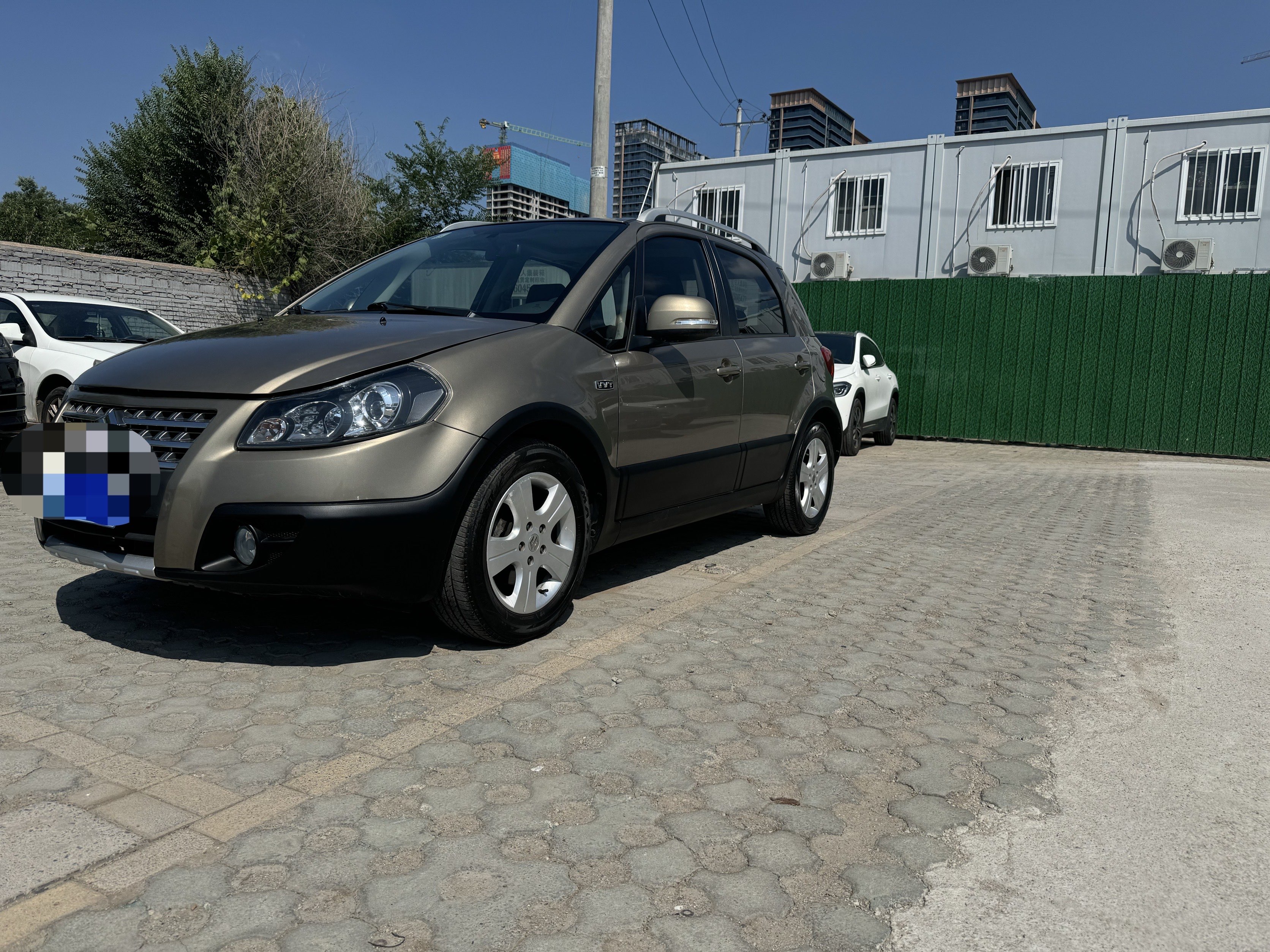 Suzuki SX4 2014 汽车图片 