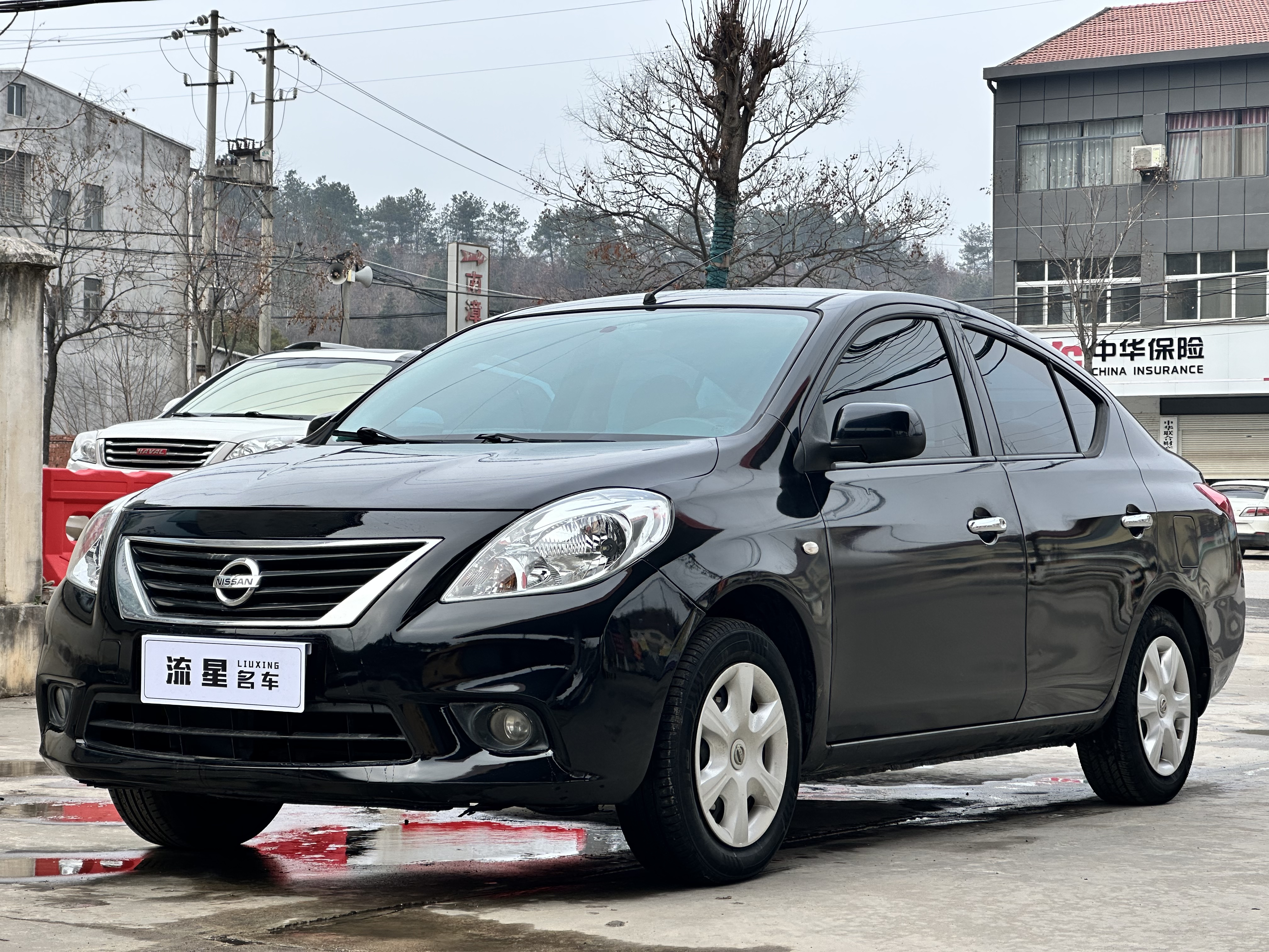 Nissan Sunny 2012 汽车图片 