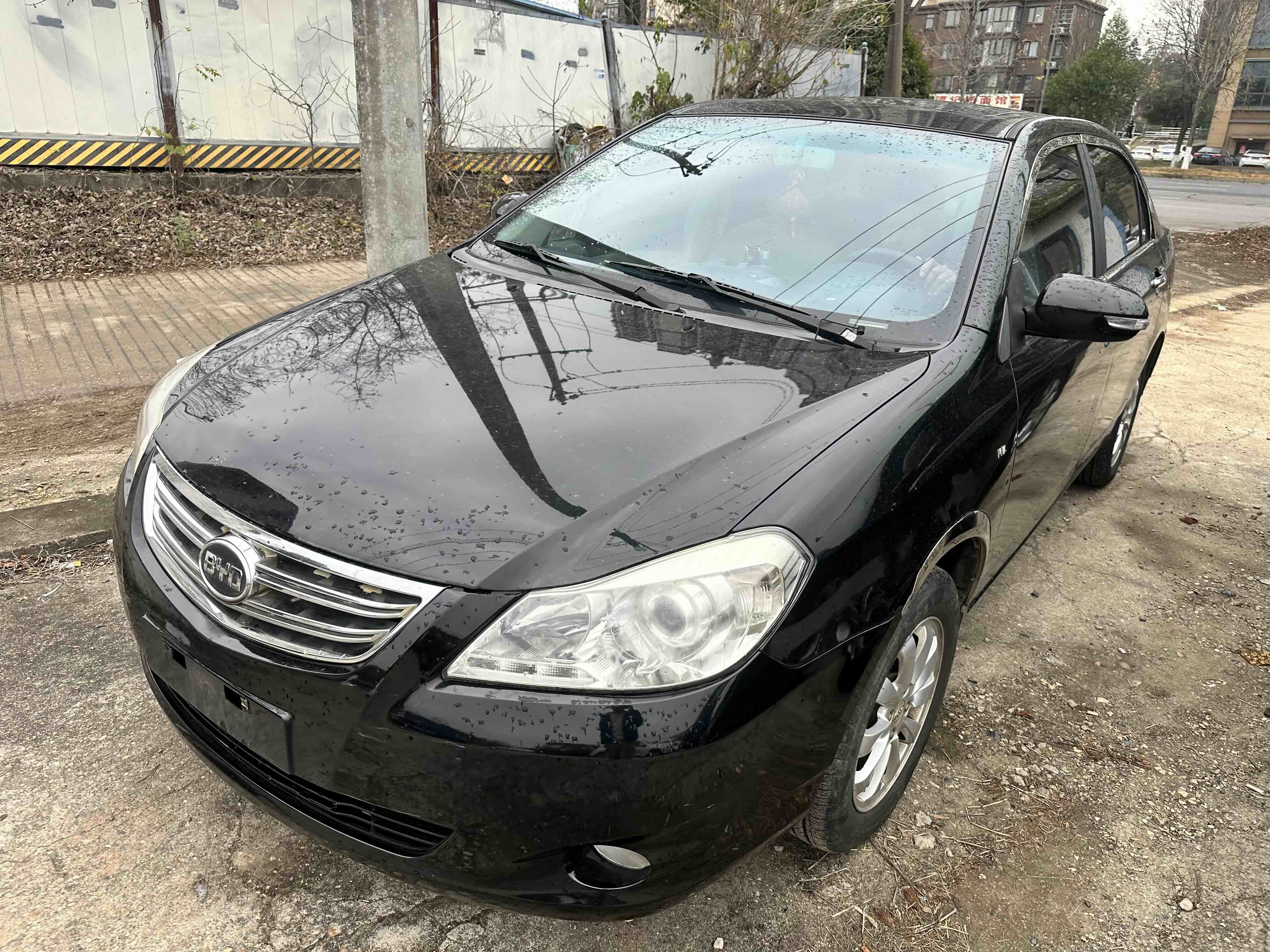 BYD G3 2014 BYD G3 2014 car image