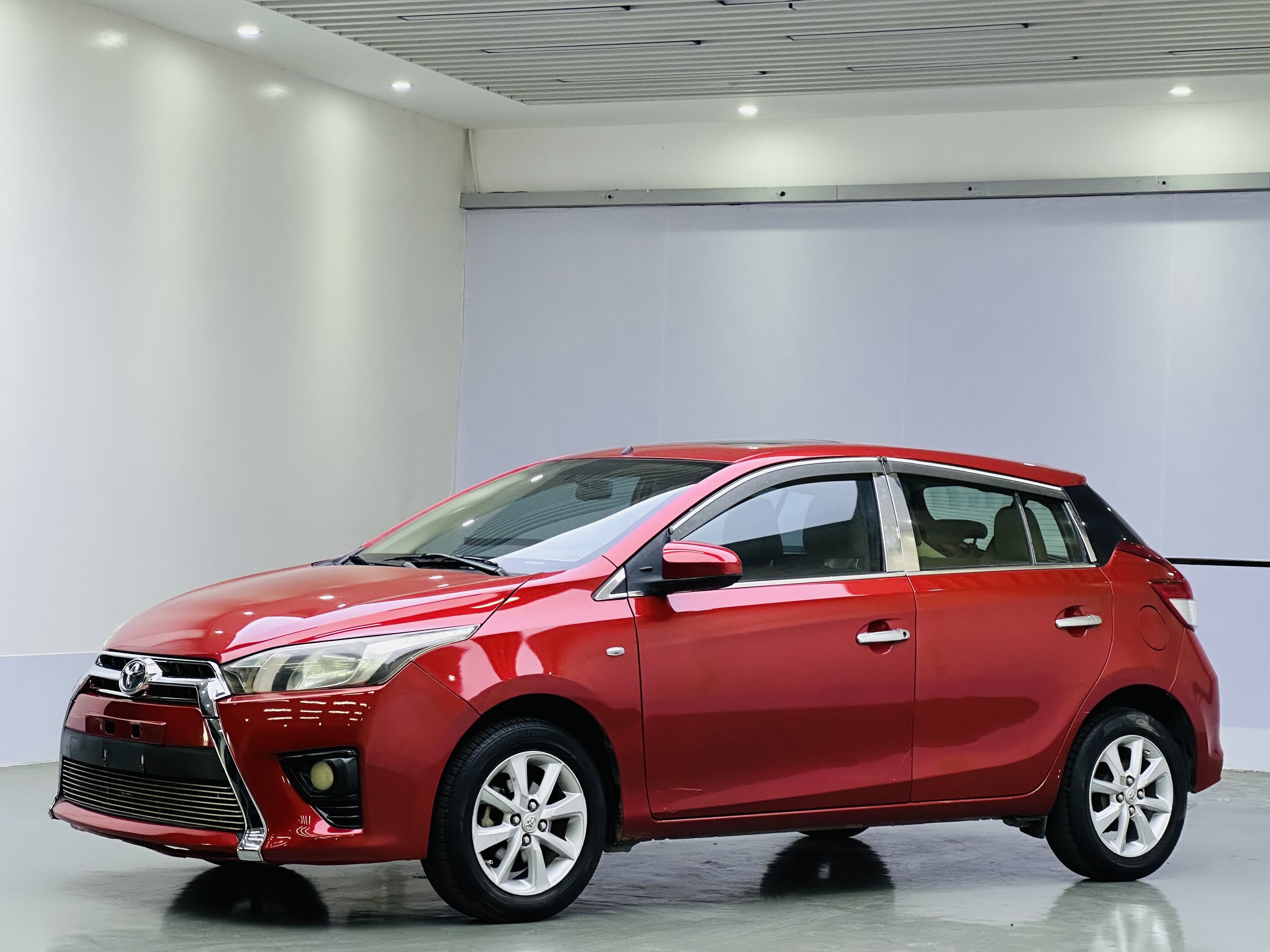 Toyota Yaris L Zhixuan 2014 Toyota Yaris L Zhixuan 2014 изображение автомобиля