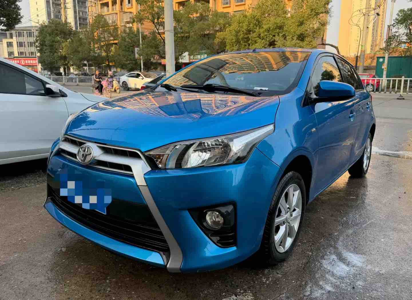 Toyota Yaris L Zhixuan 2014 Toyota Yaris L Zhixuan 2014 car image