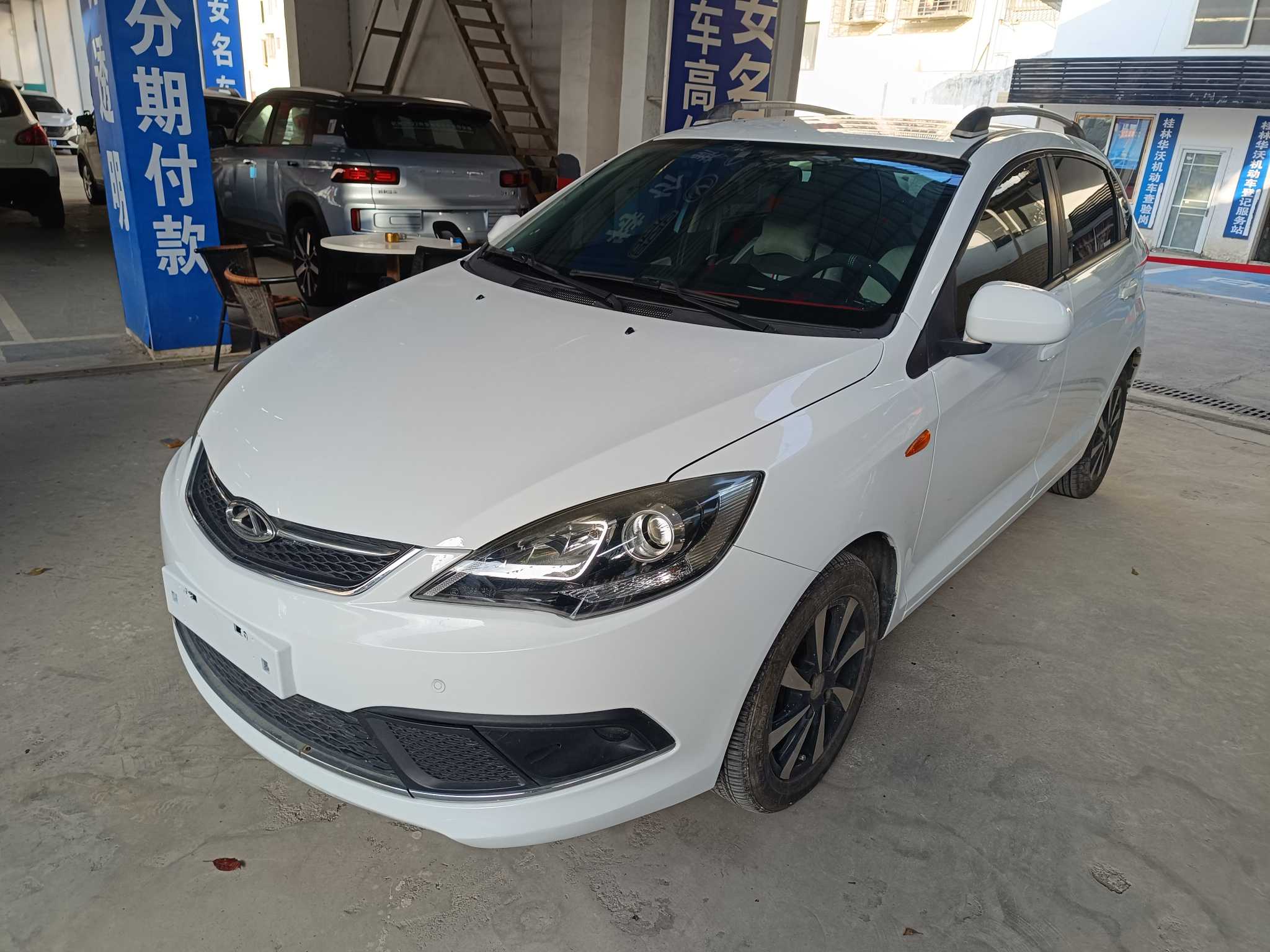 Chery Fulwin 2 2015 Chery Fulwin 2 2015 immagine di auto