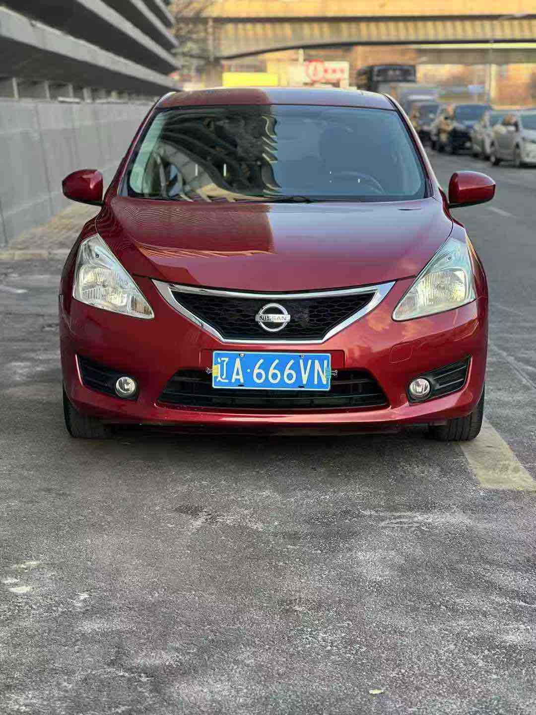 Nissan TIIDA 2012 汽车图片 