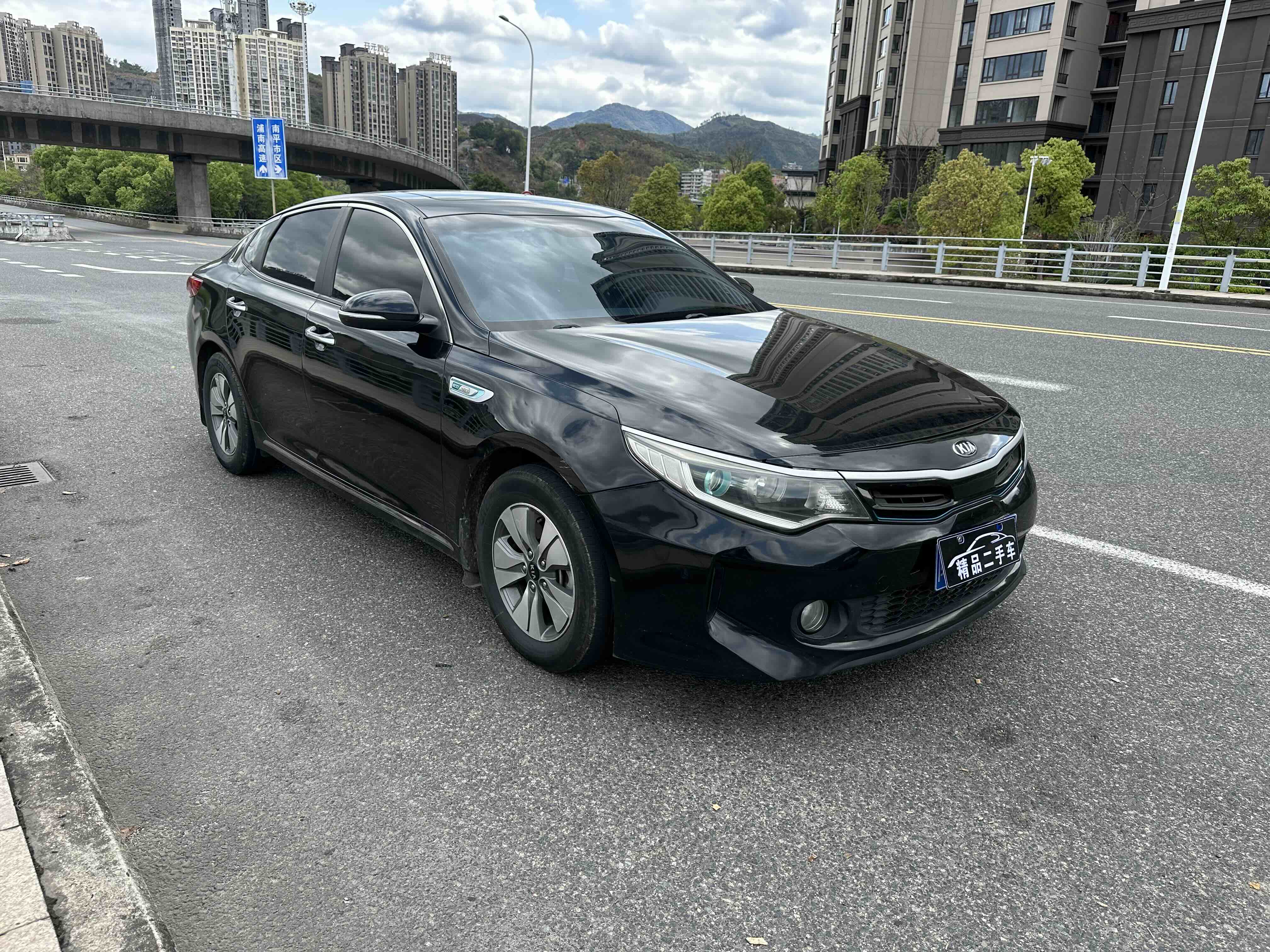 Kia K5 2017 汽车图片 