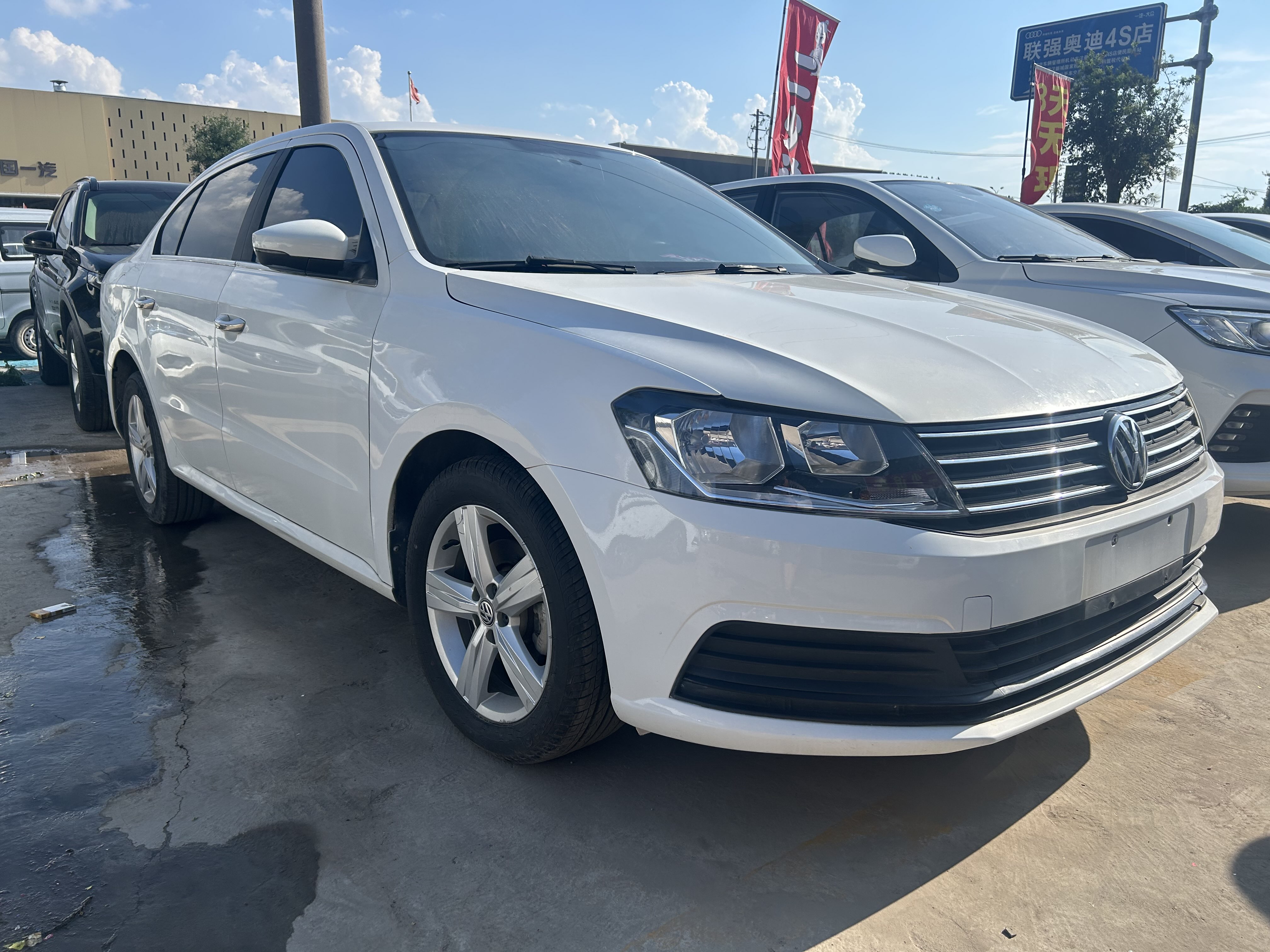 Volkswagen Lavida 2017 Volkswagen Lavida 2017 car image