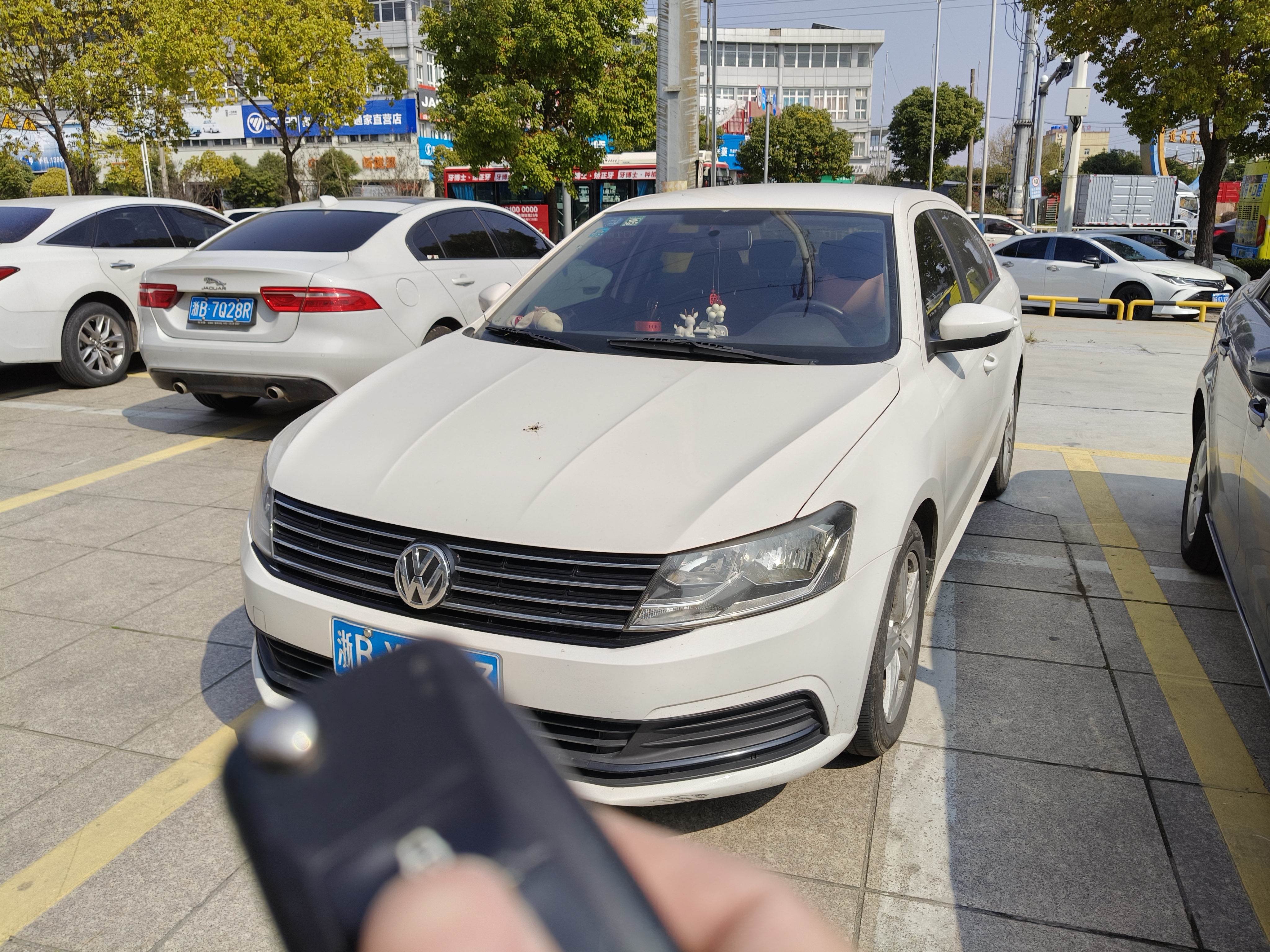 Volkswagen Lavida 2019 Volkswagen Lavida 2019 car image