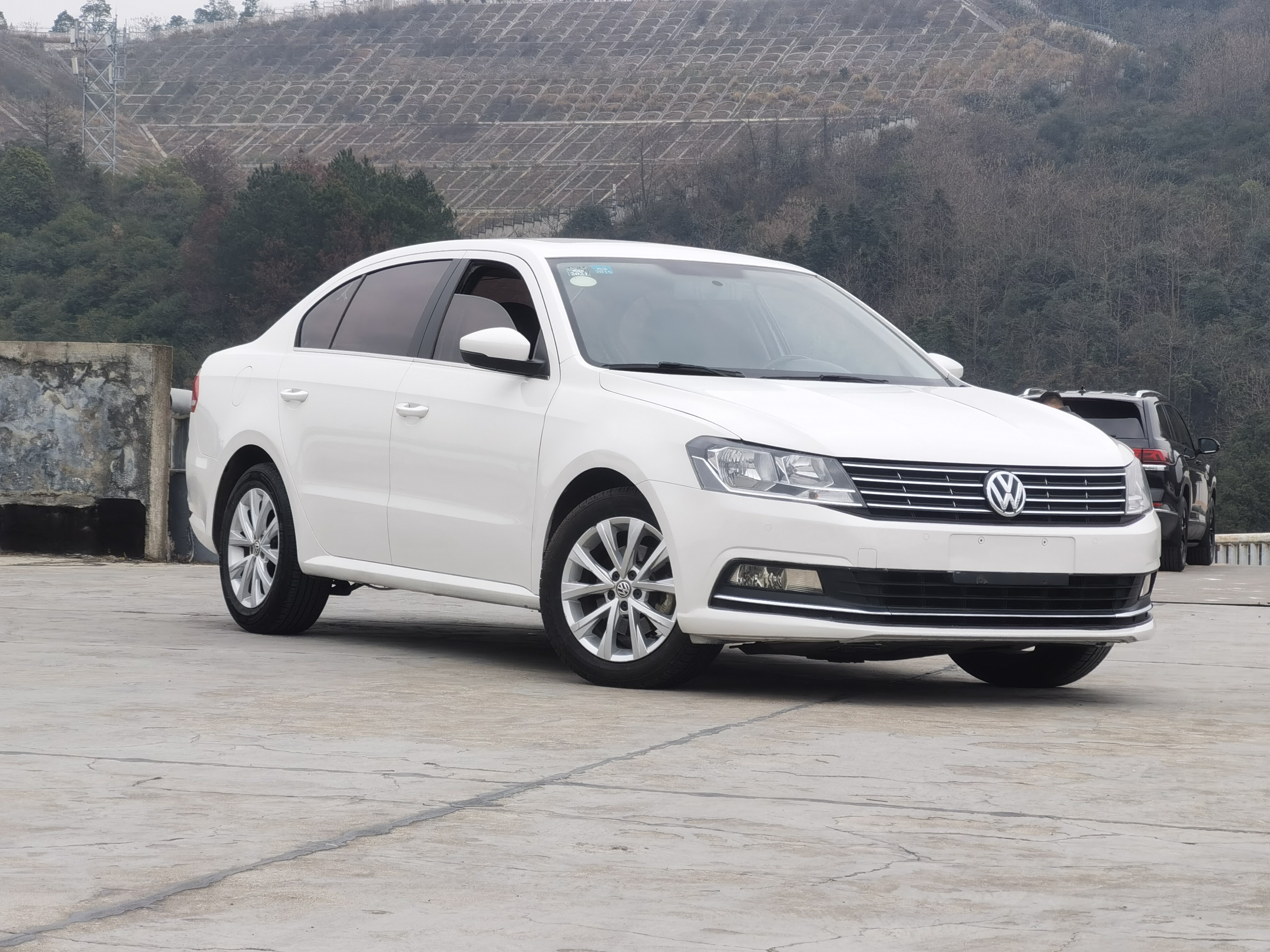 Volkswagen Lavida 2017 car image 
