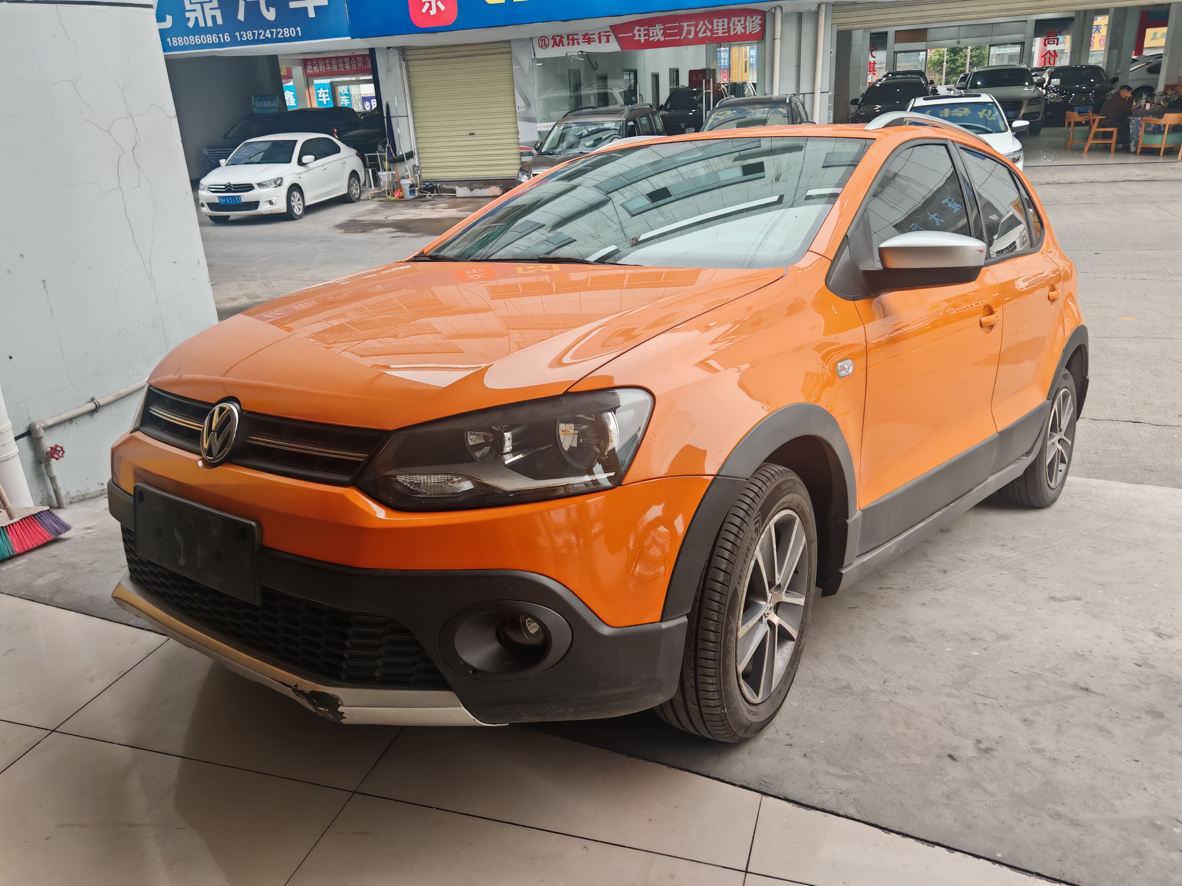 Volkswagen Polo 2014 Volkswagen Polo 2014 car image