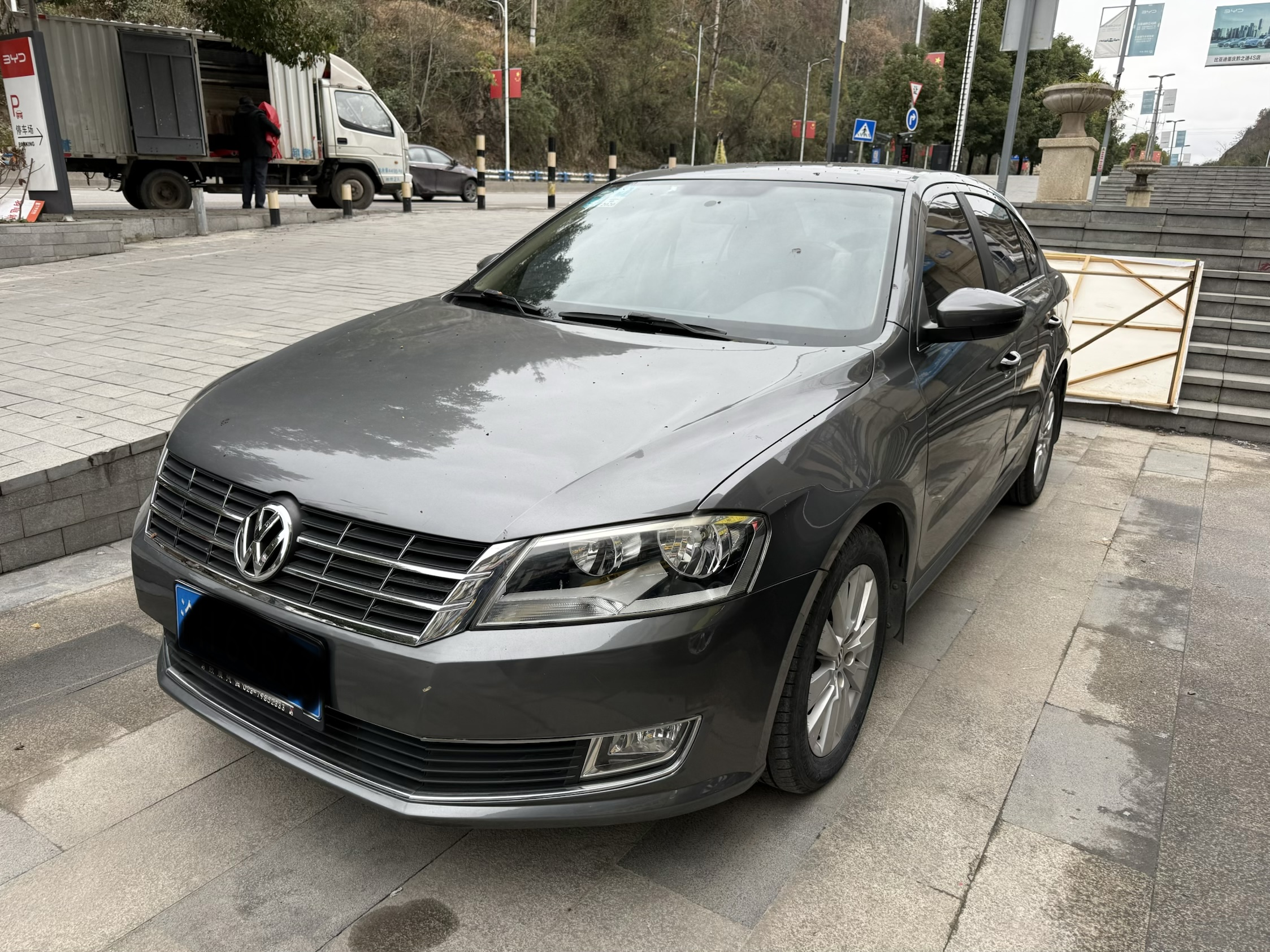 Volkswagen Lavida 2013 car image 