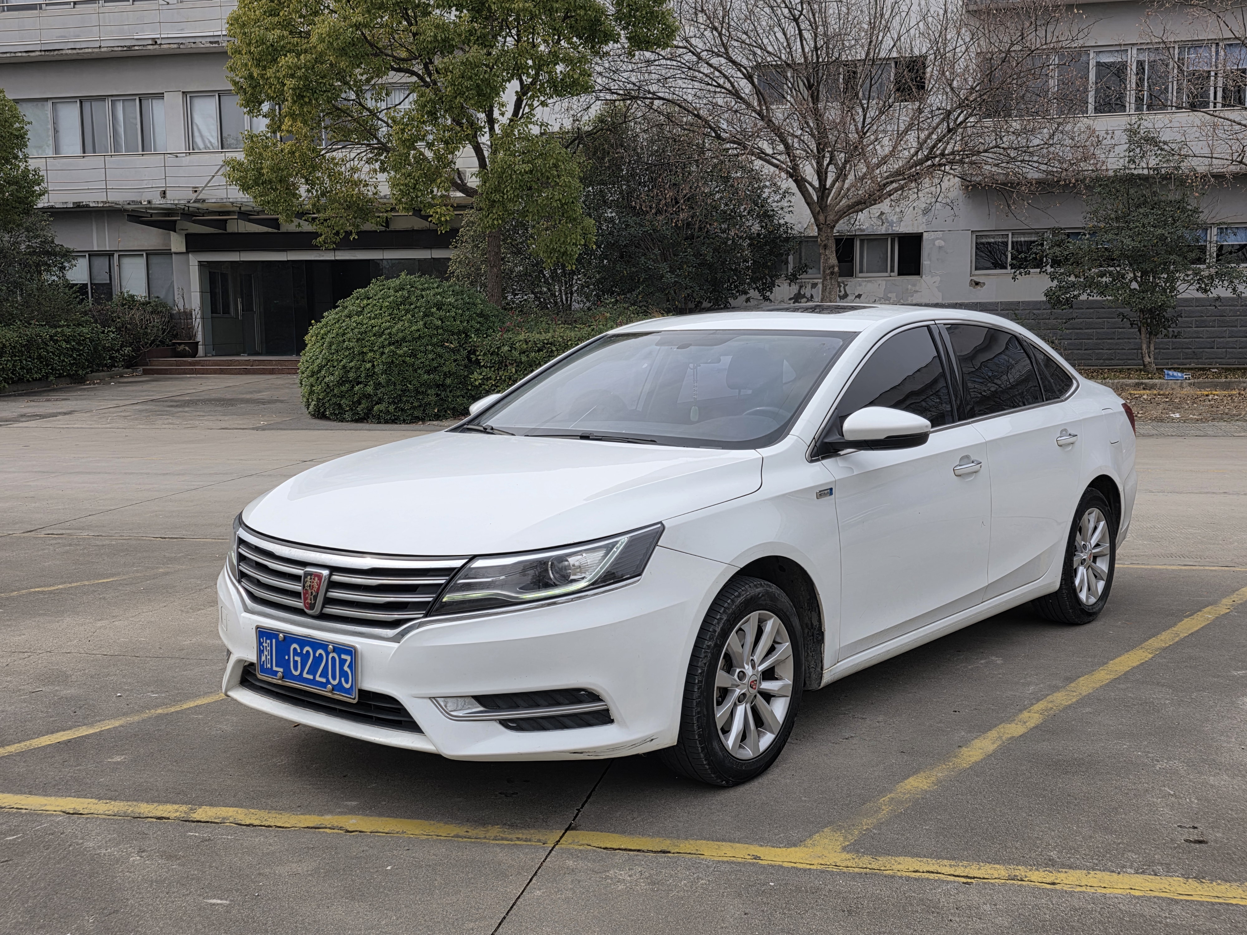 Roewe i6 2018 car image 