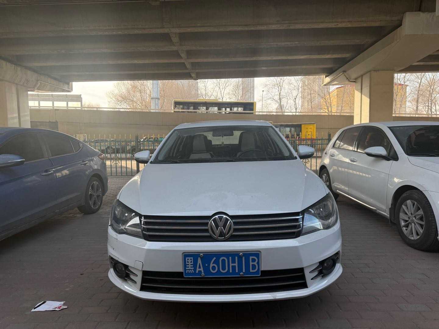 Volkswagen Bora 2014 car image 