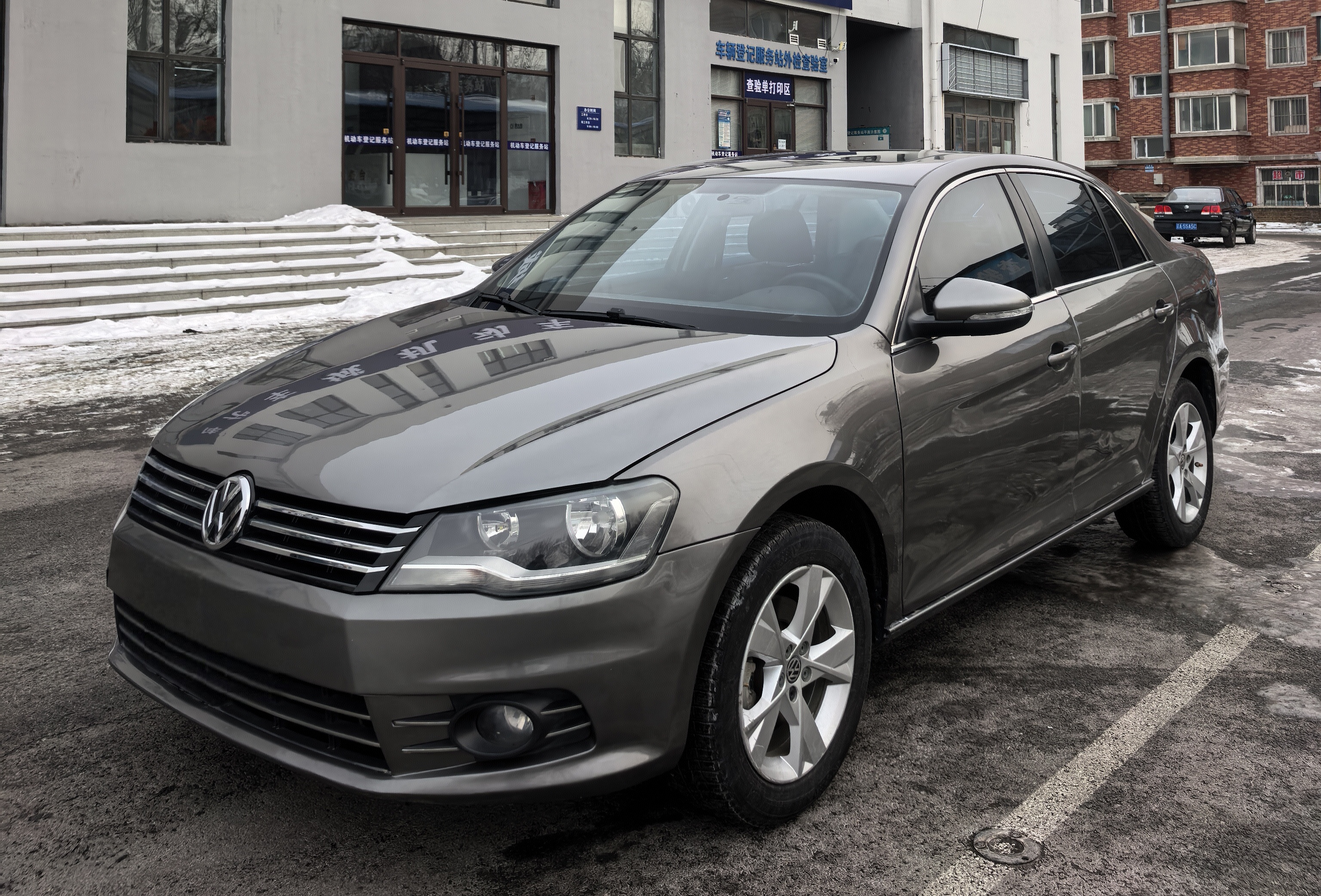 Volkswagen Bora 2014 car image 
