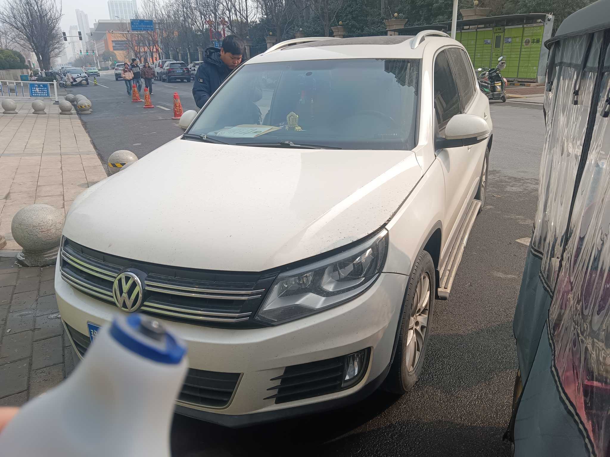 Volkswagen Tiguan 2026 car image 