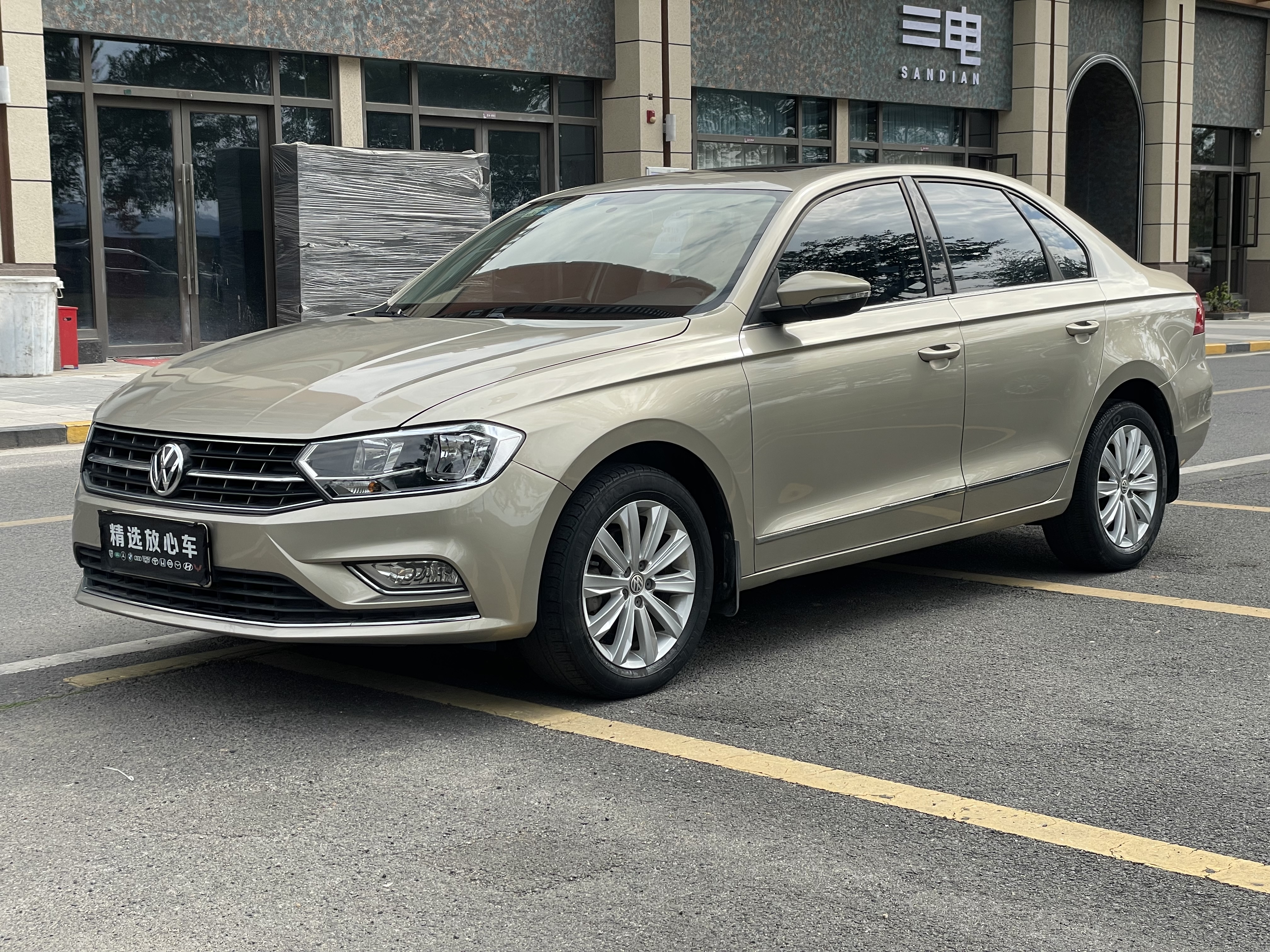 Volkswagen Bora 2017 immagine di auto 