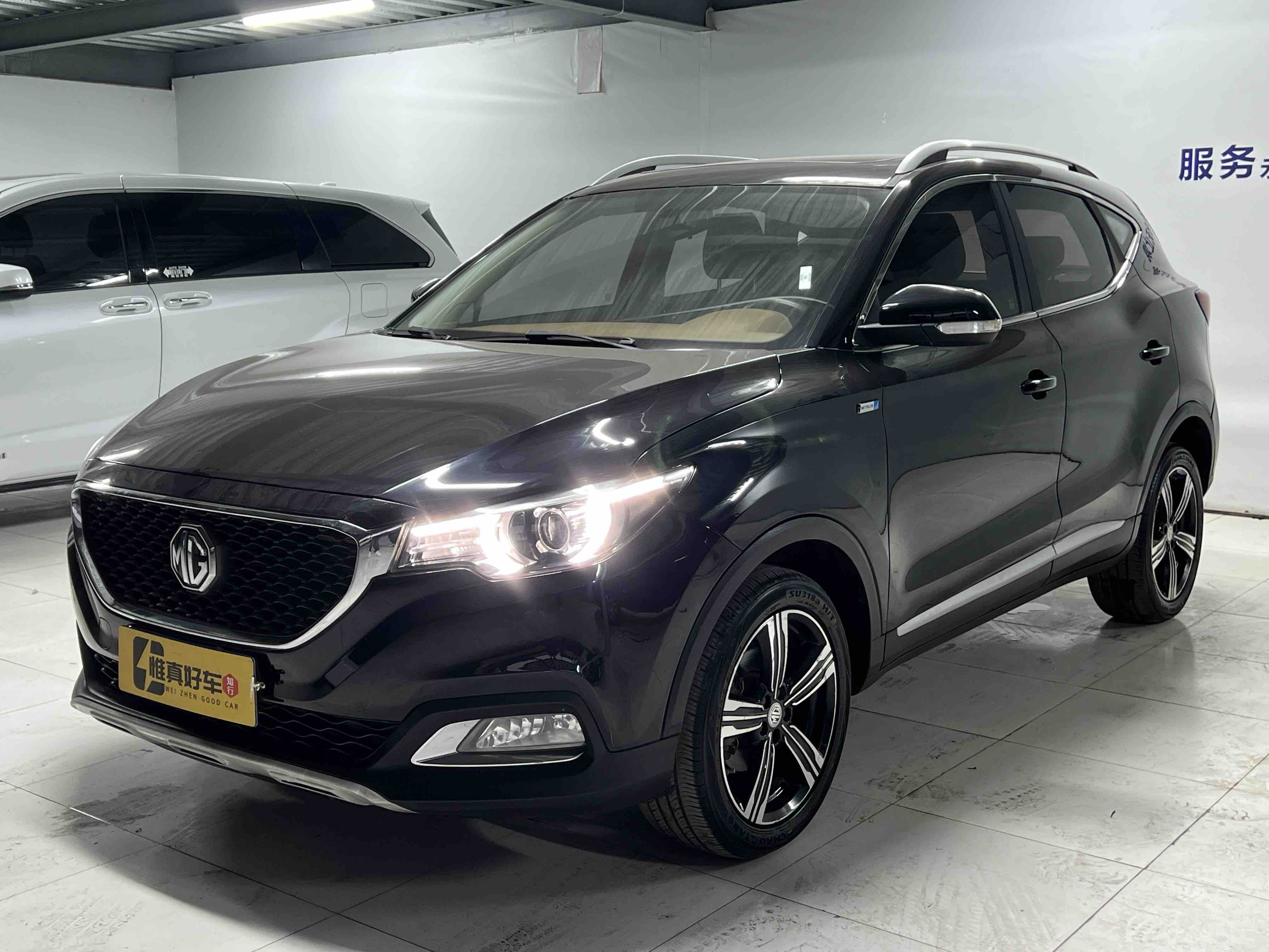 MG ZS 2018 MG ZS 2018 car image