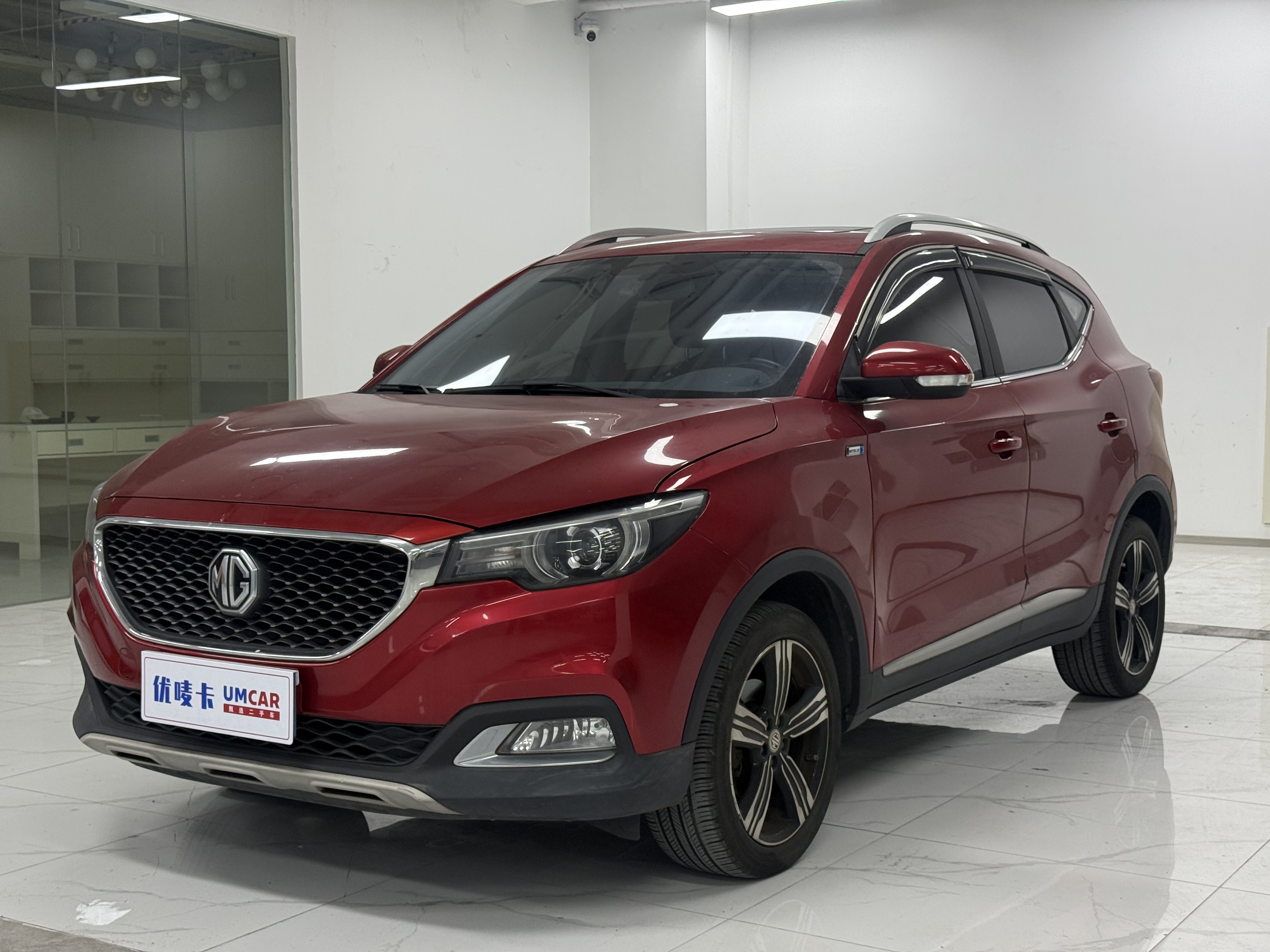 MG ZS 2017 MG ZS 2017 car image