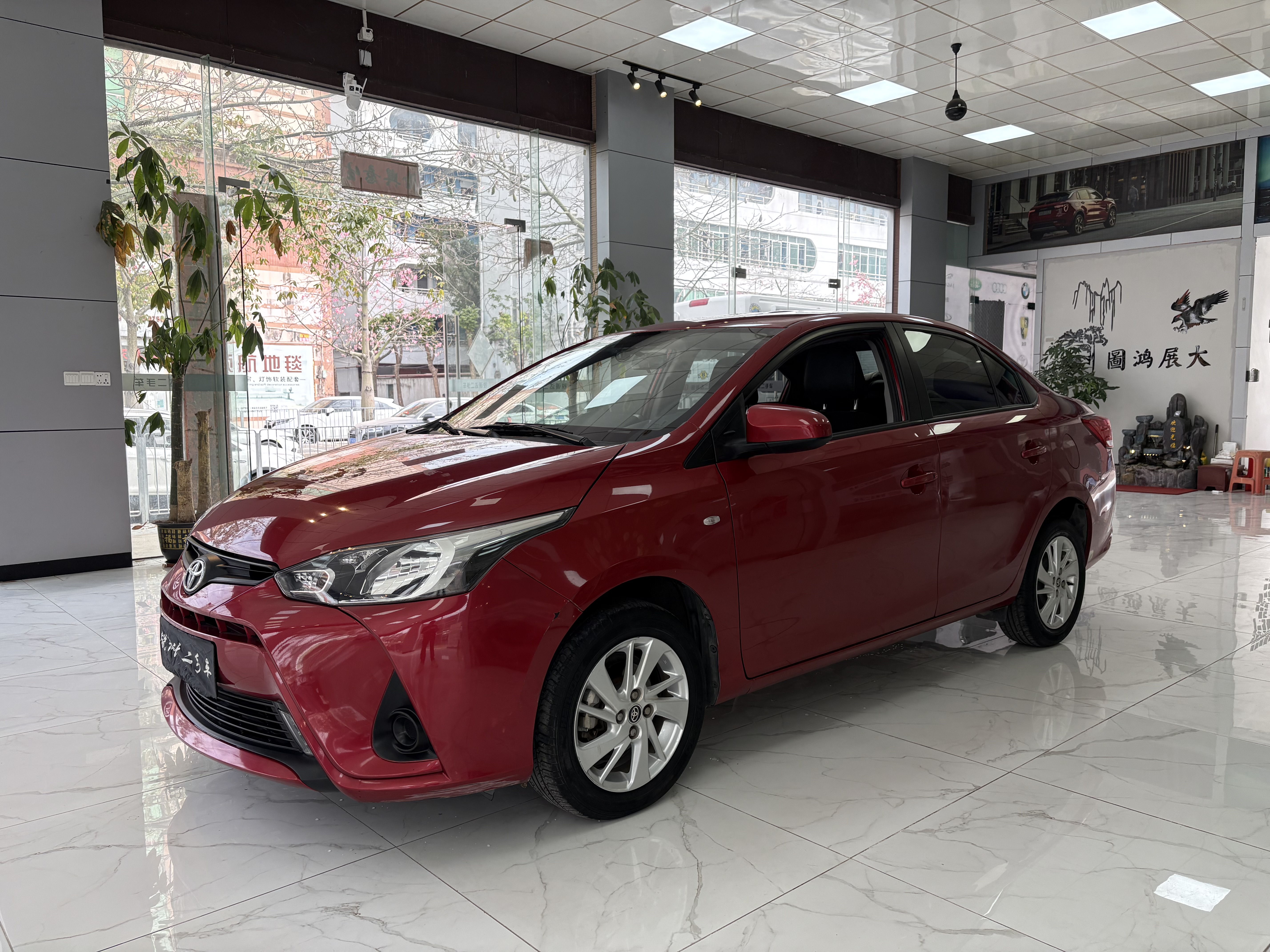 Toyota Yaris L Zhixiang 2017 Toyota Yaris L Zhixiang 2017 صورة سيارة