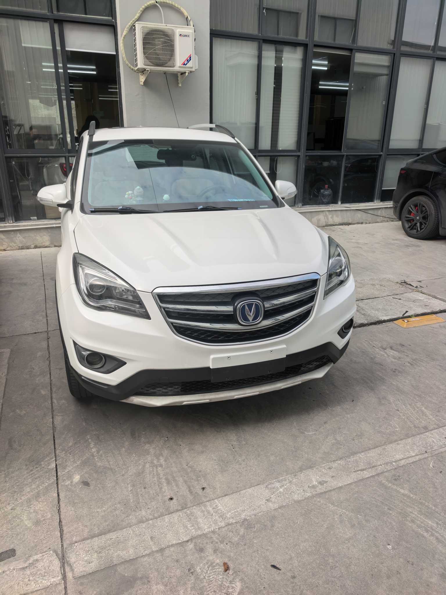 Changan CS35 2018 car image 