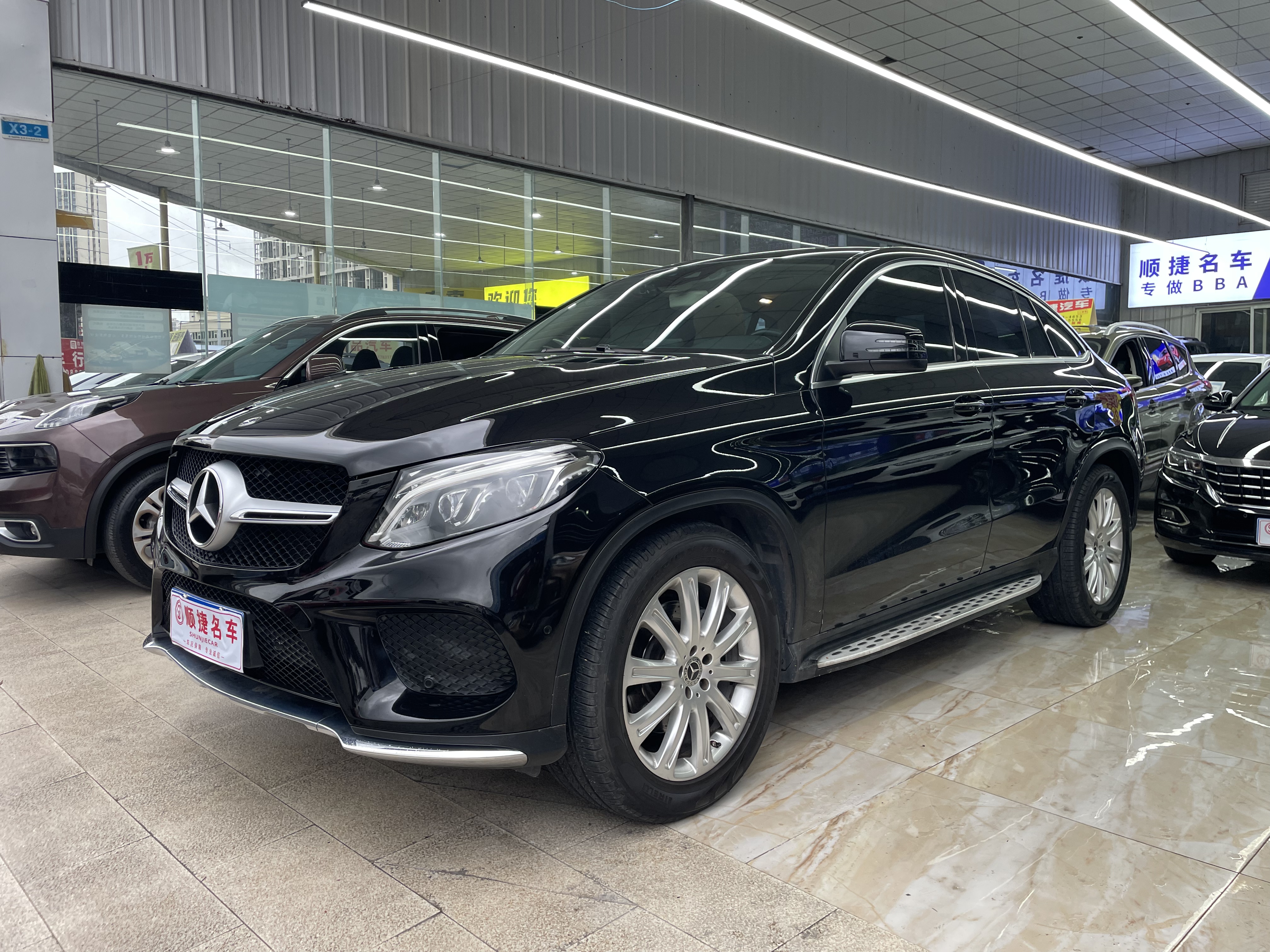 Mercedes-Benz GLE Coupe 2018 Mercedes-Benz GLE Coupe 2018 car image