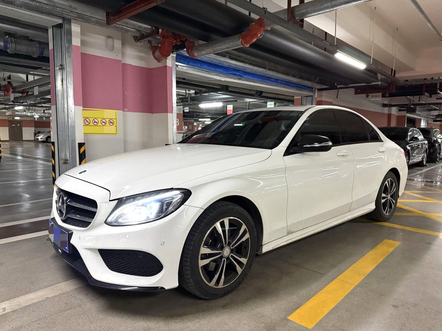 Mercedes-Benz C Class 2017 car image 