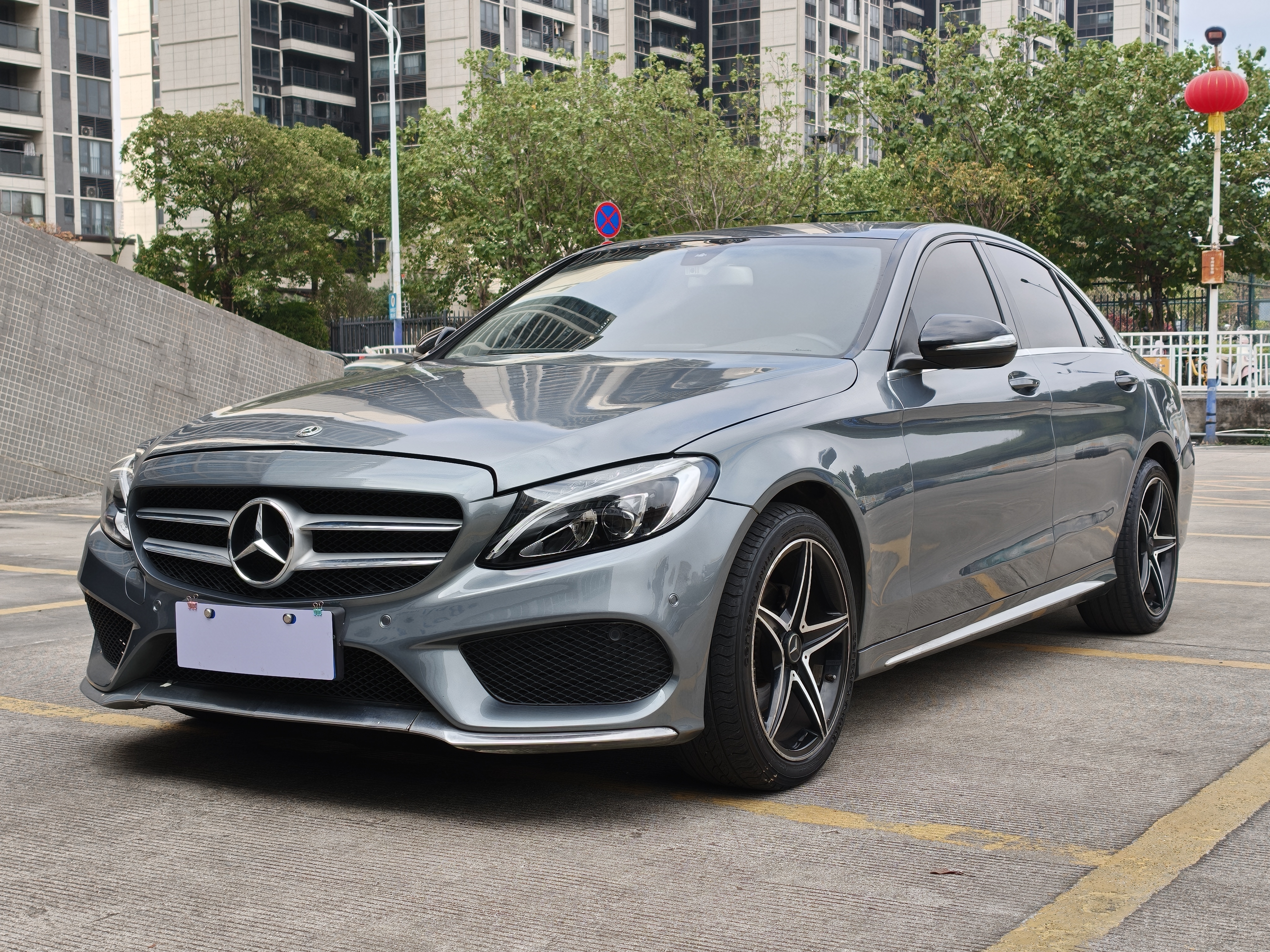 Mercedes-Benz C Class 2017 car image 