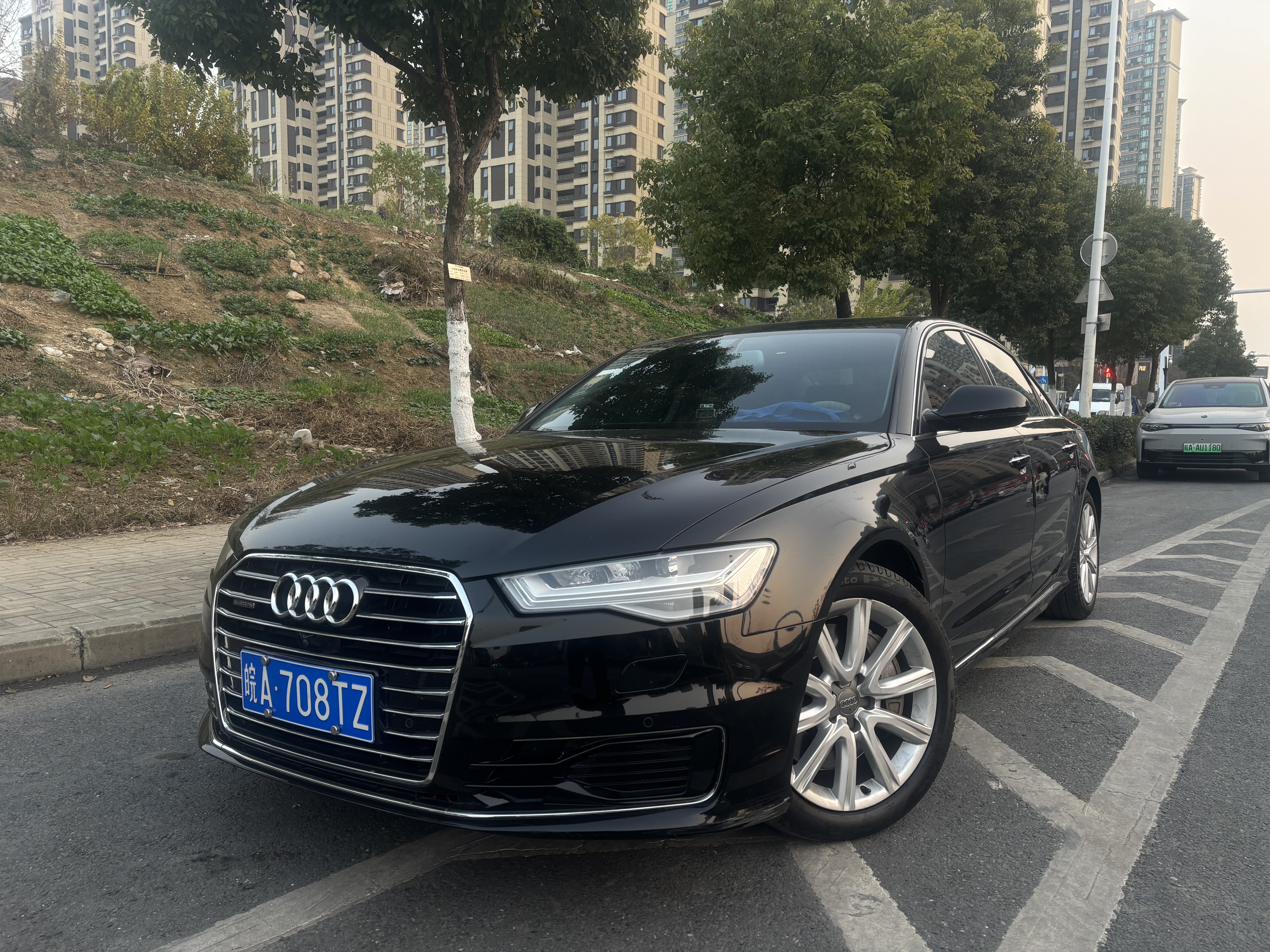 Audi A6L 2017 car image 