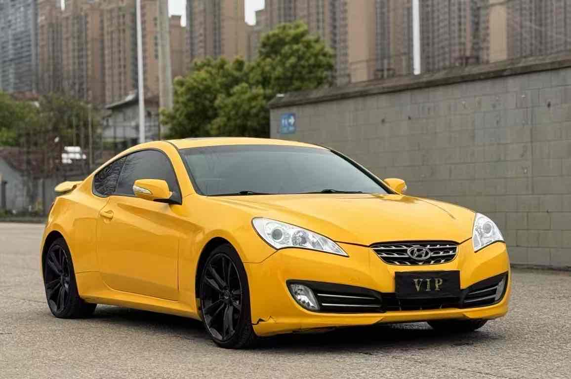 Hyundai Rohens 2012 car image 