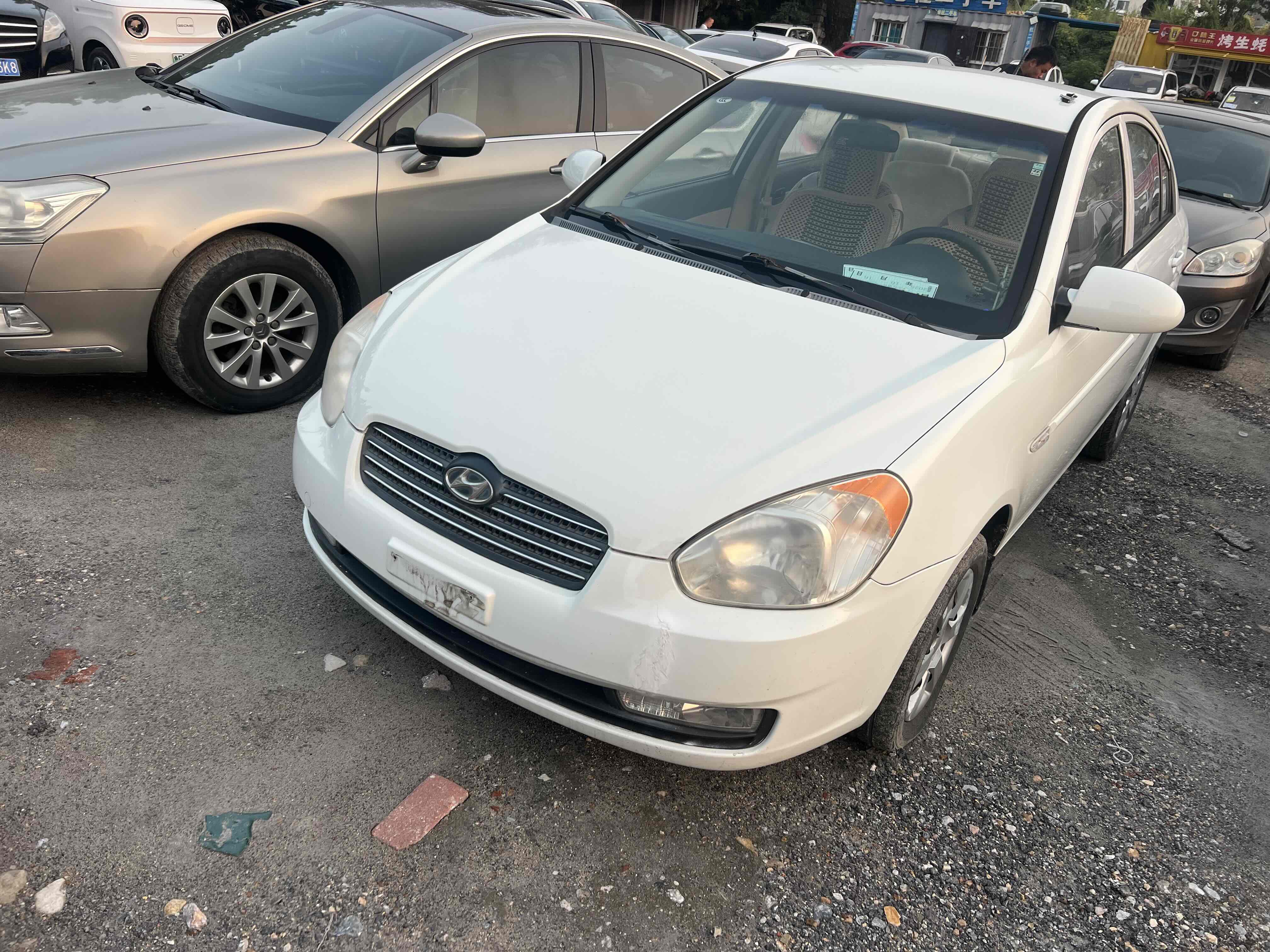 Hyundai Accent 2008 car image 