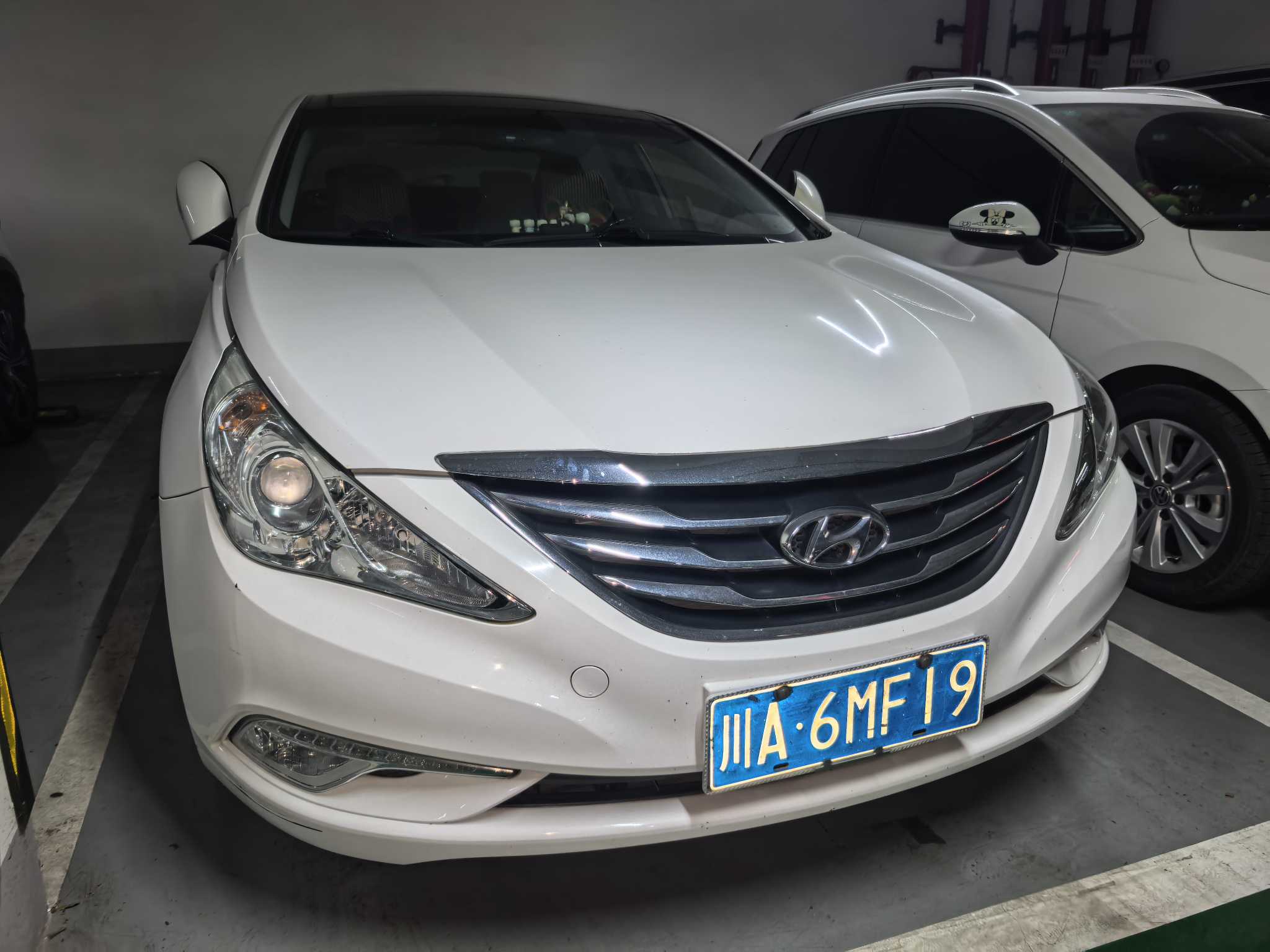 Hyundai Sonata 2013 car image 