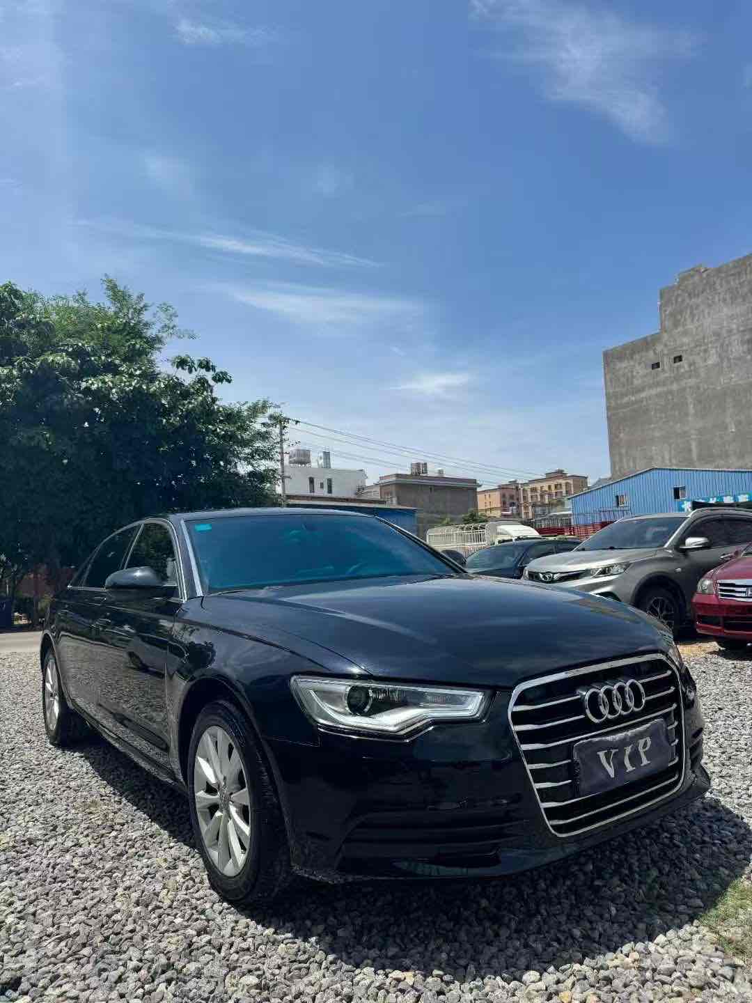 Audi A6L 2014 Audi A6L 2014 car image