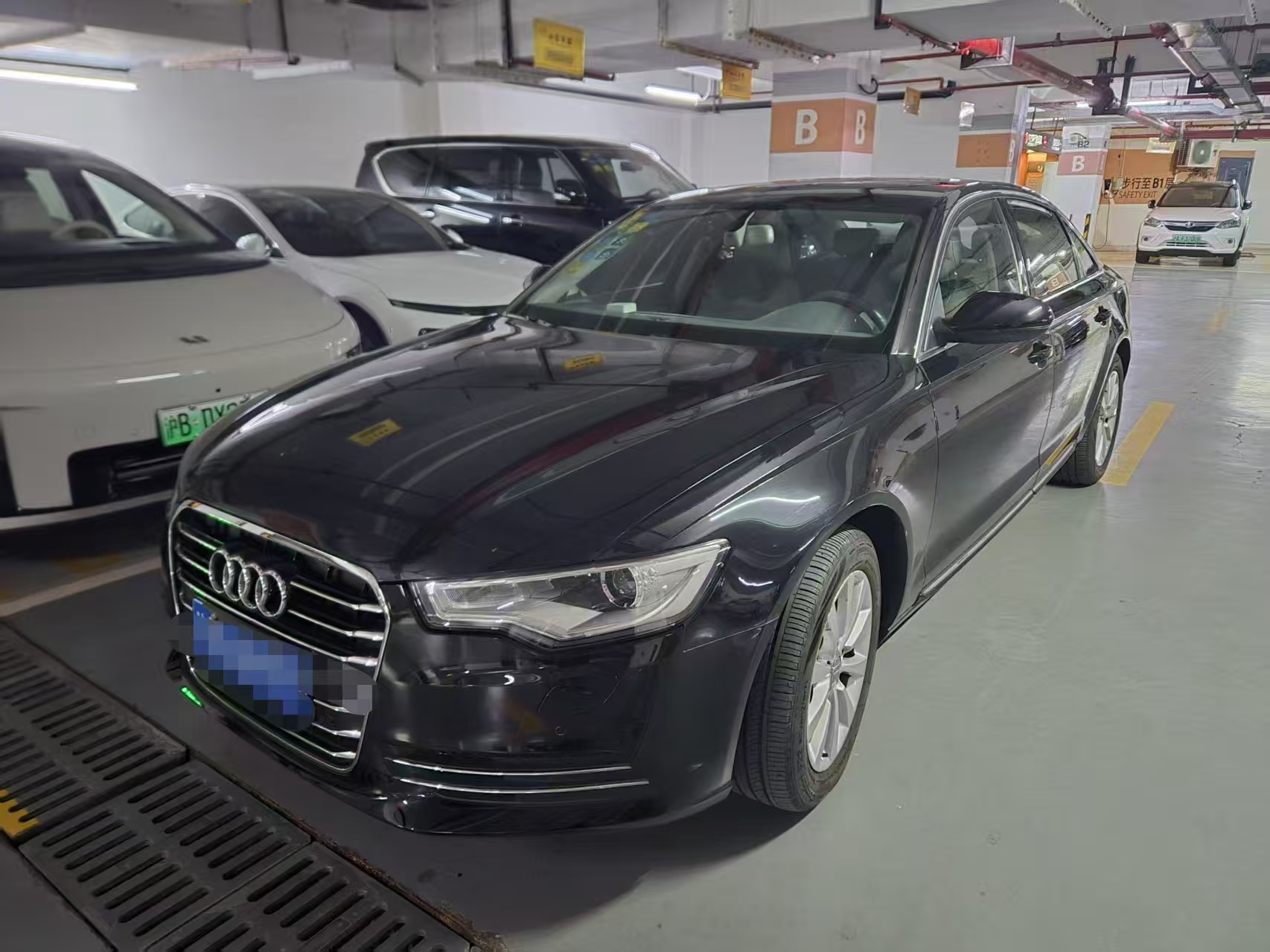 Audi A6L 2013 Audi A6L 2013 car image