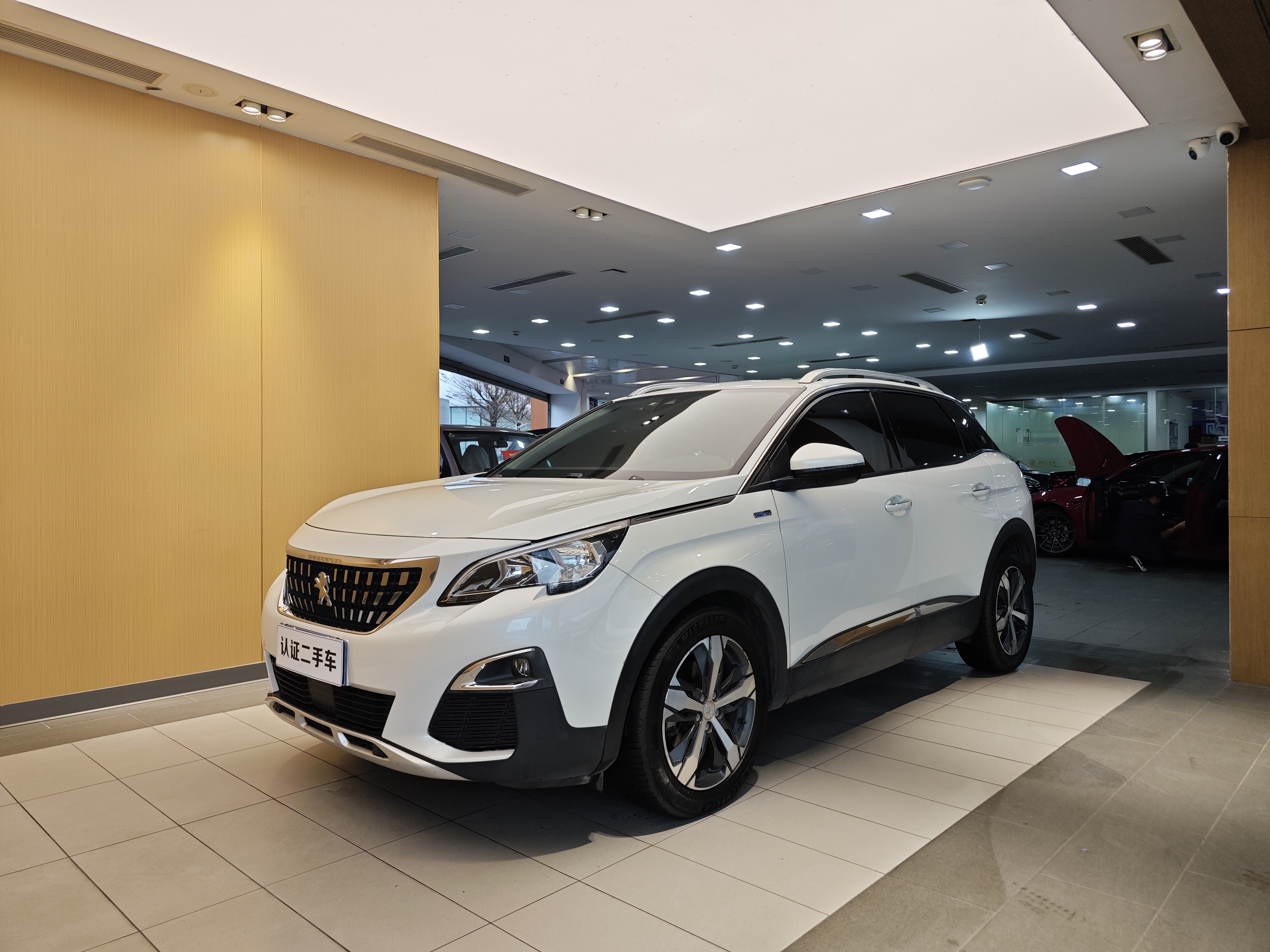 Peugeot 4008 2017 Peugeot 4008 2017 car image